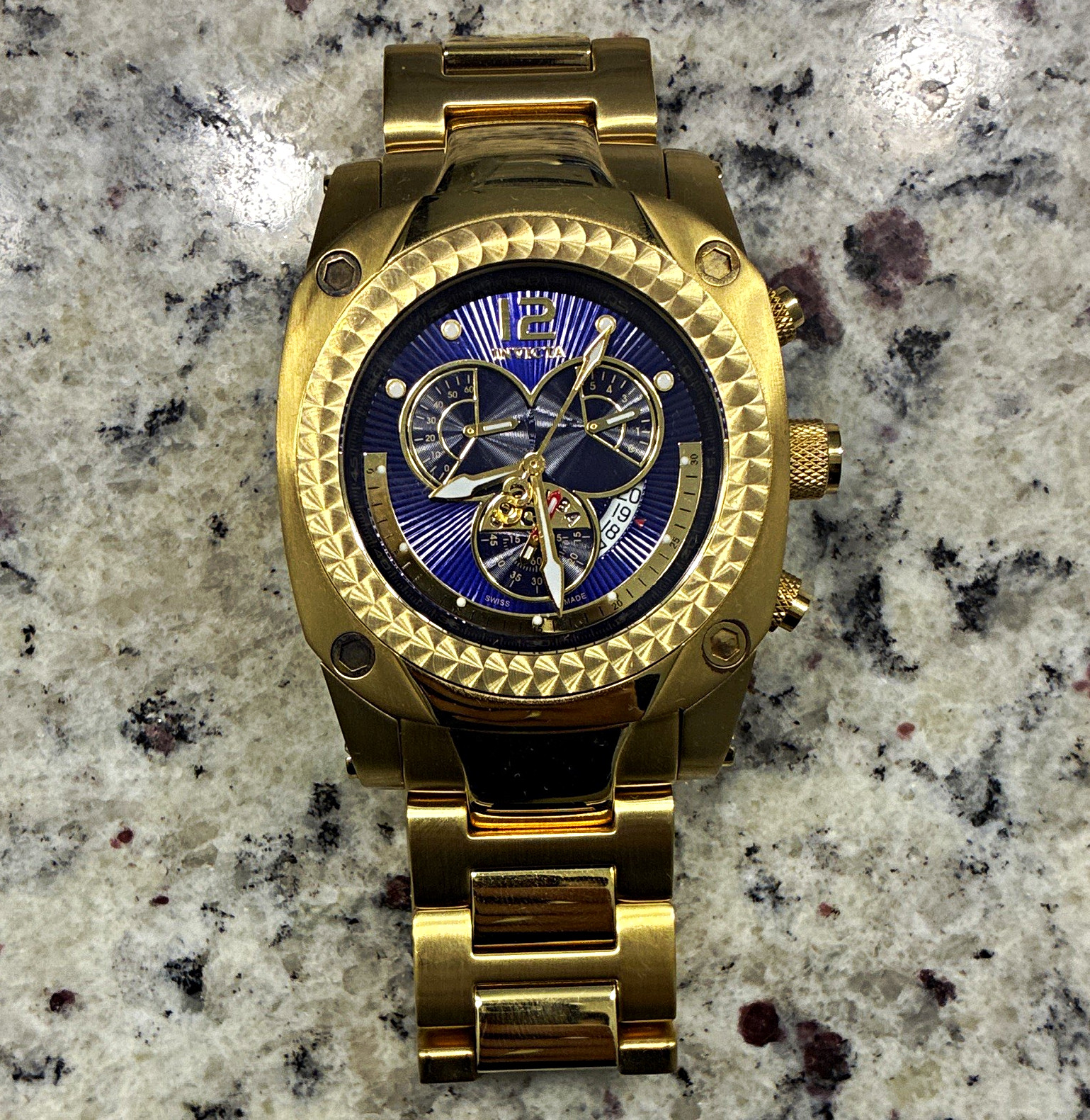 Invicta Corduba Men’s Gold-Tone Chronograph Blue Dial 200m Quartz