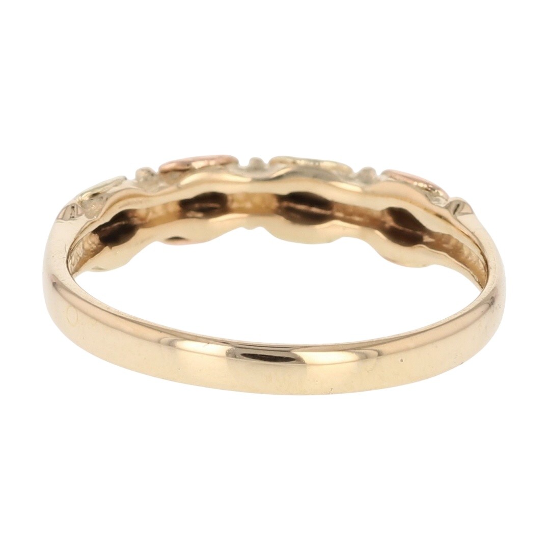 Black Hills Gold 4.3mm Leaves Band Ring 10k Multi-Tone Gold 2.26 Grams Size 7.75