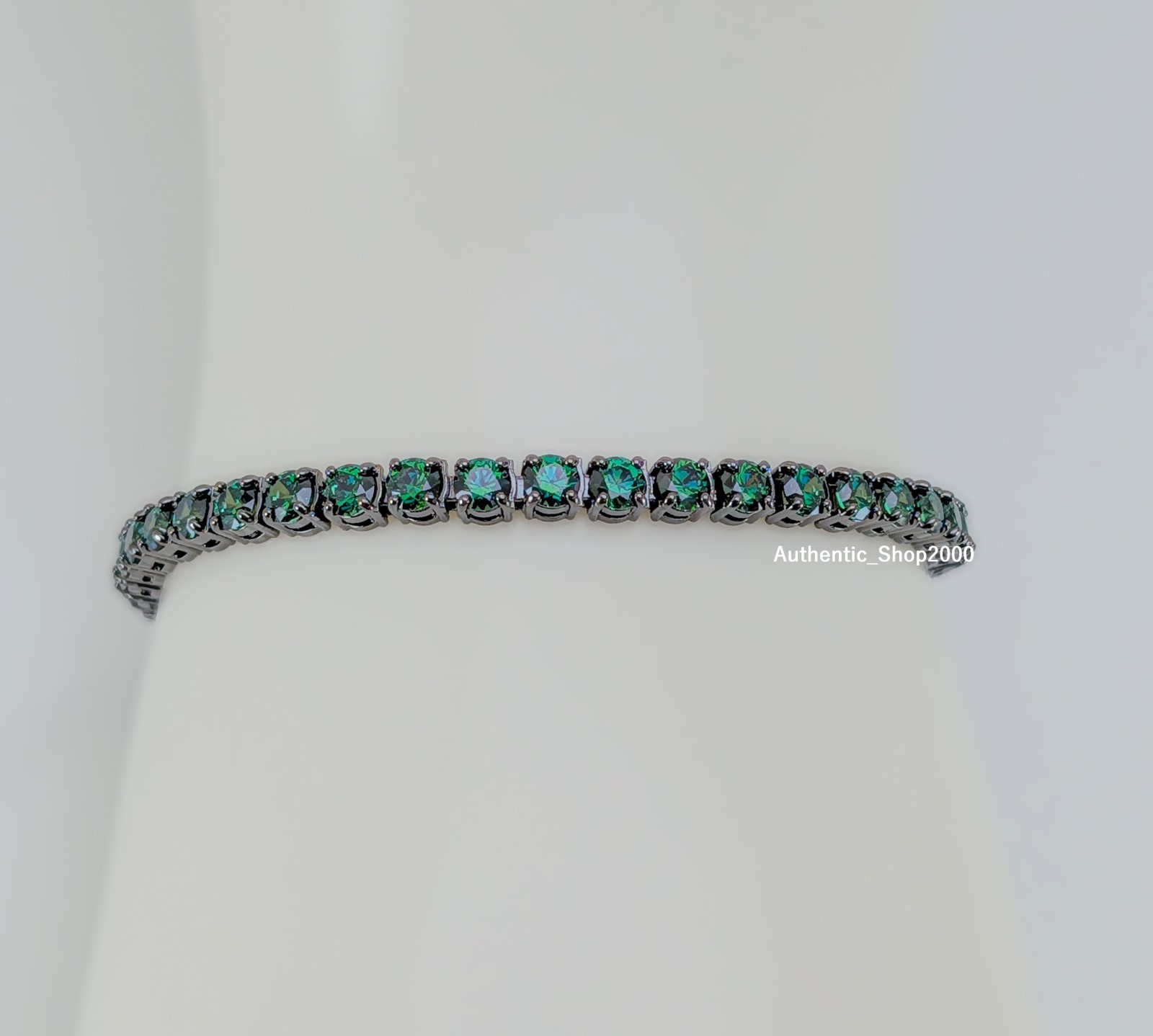 New 100% Authentic SWAROVSKI Green Crystal Matrix Tennis Bracelet 5743447