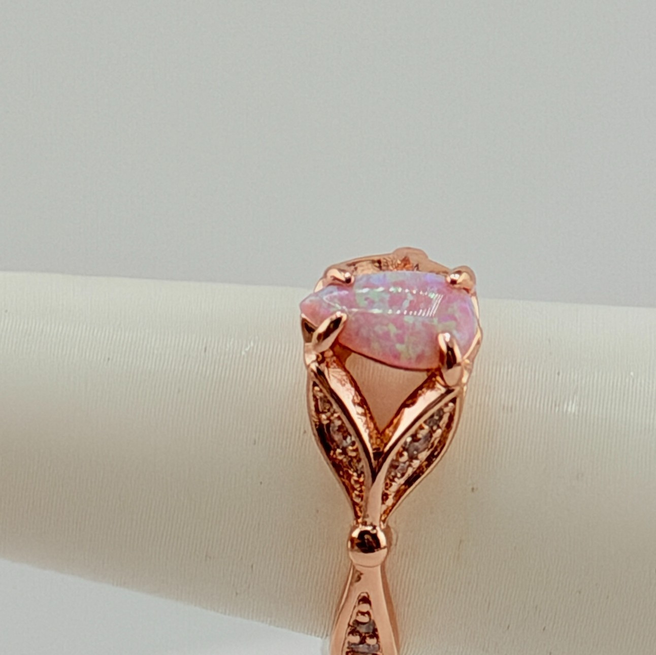 Bomb Party Ring Sz 9 Mermaid Tail Peach Fire Opal on Rose Gold RBP2855 RETRO