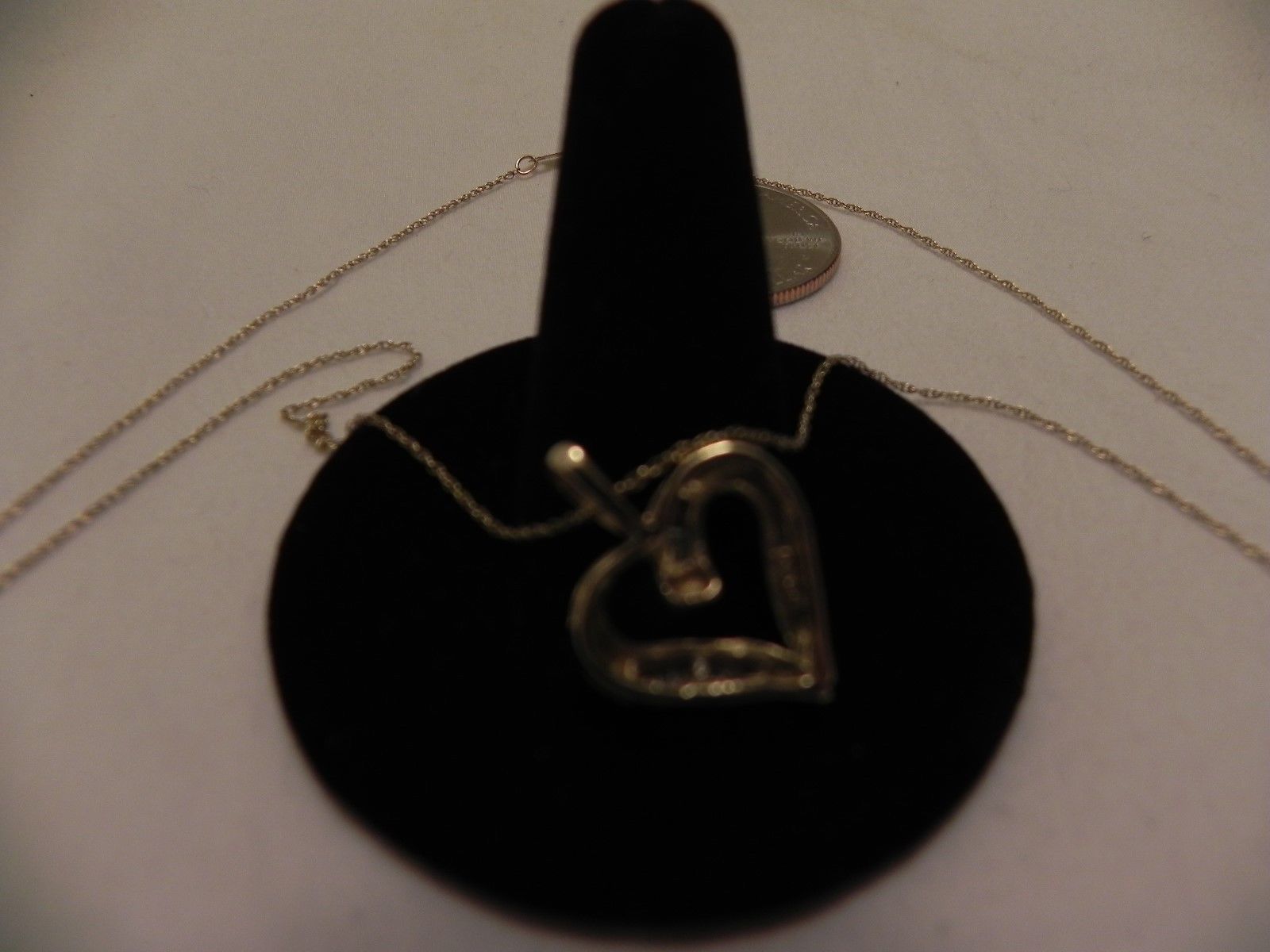 10K Gold Chain with 10K Gold Heart Pendant/Diamonds