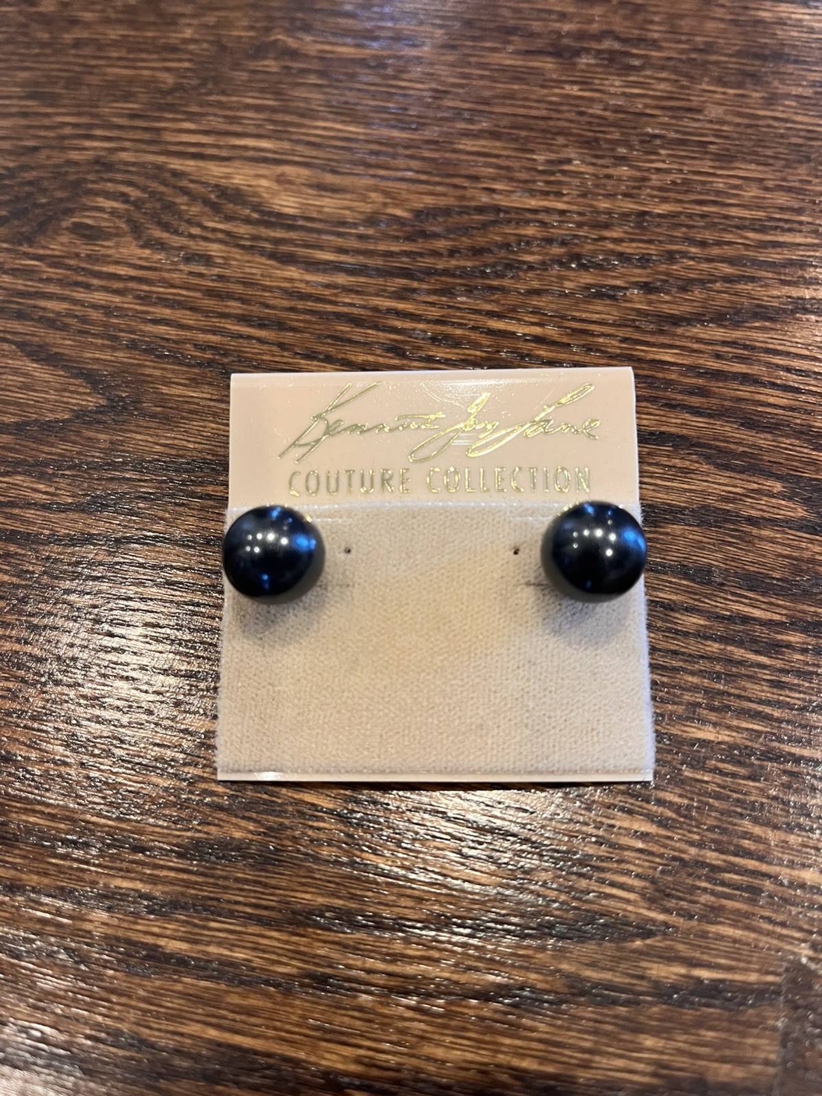 NWT Kenneth Jay Lane Large Pearl Stud Fashion Earrings Dark Charcoal Gray Studs
