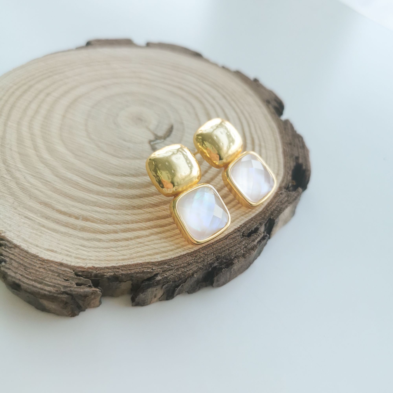 Julie Vos Catalina Iridescent Clear Crystal Earrings in Gold Authentic