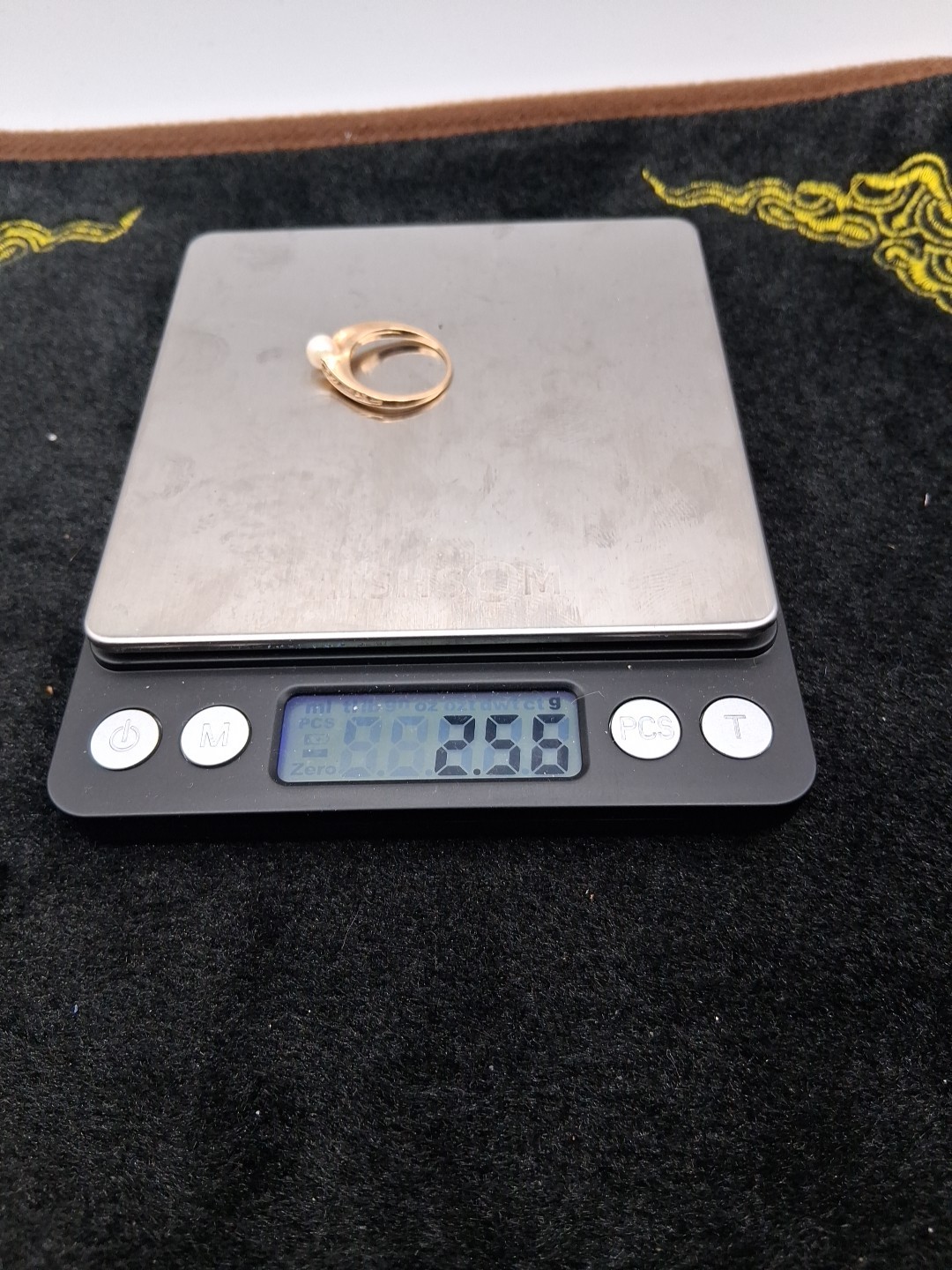 Marked 10k Yellow Gold Single Pearl Ring Size 6 – 2.56g