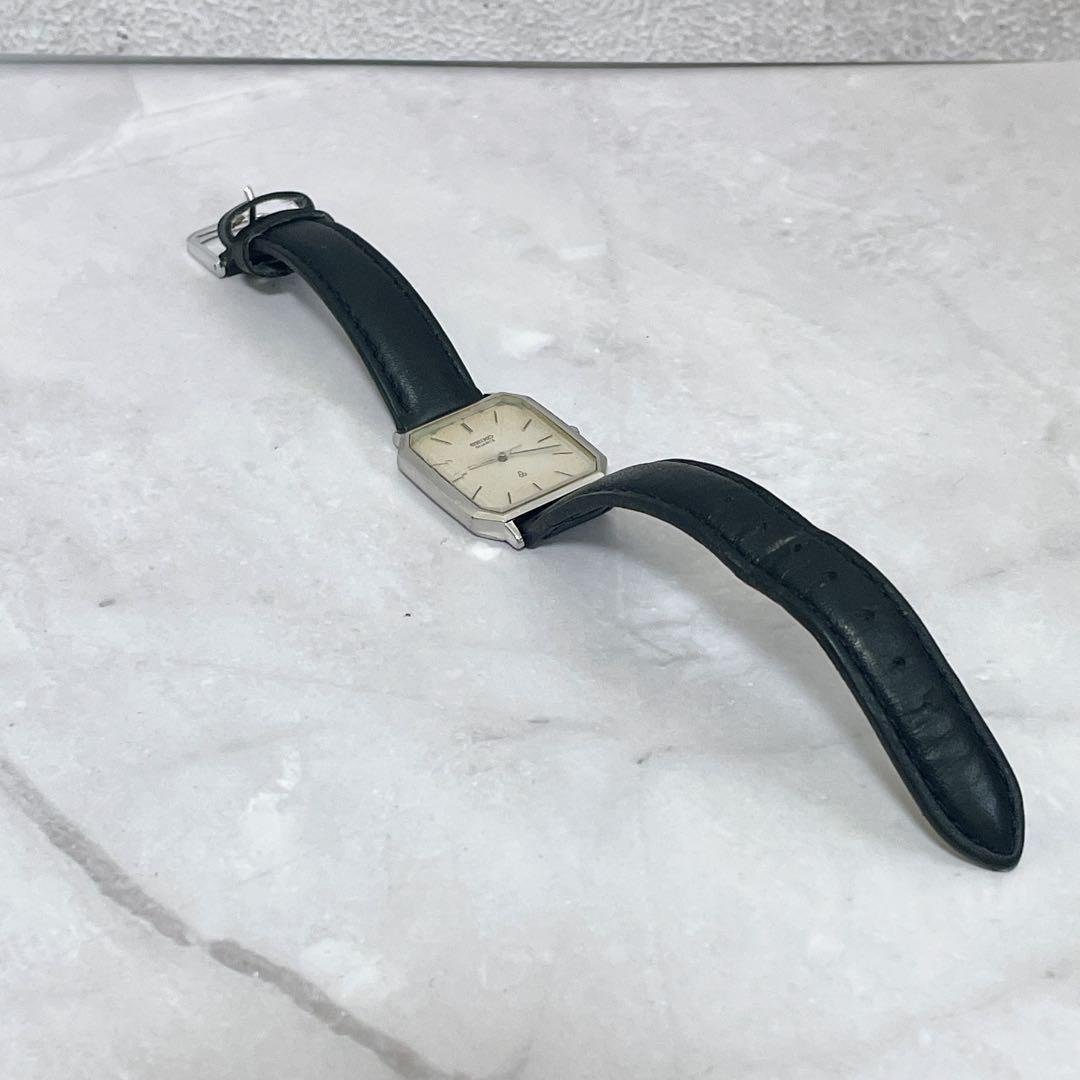 Rare, working condition SEIKO Chariot Rectangular Square Watch