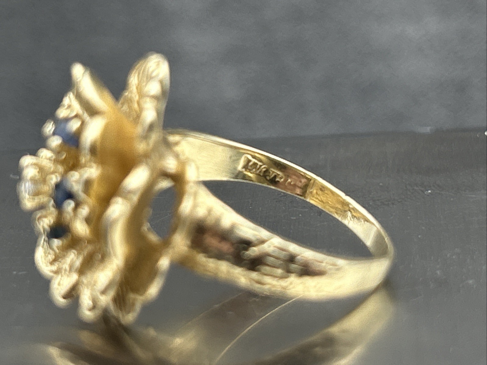 Vintage 14k Gold Sapphire & Diamond Ring Estate Antique 8.8 Grams (Not Scrap)