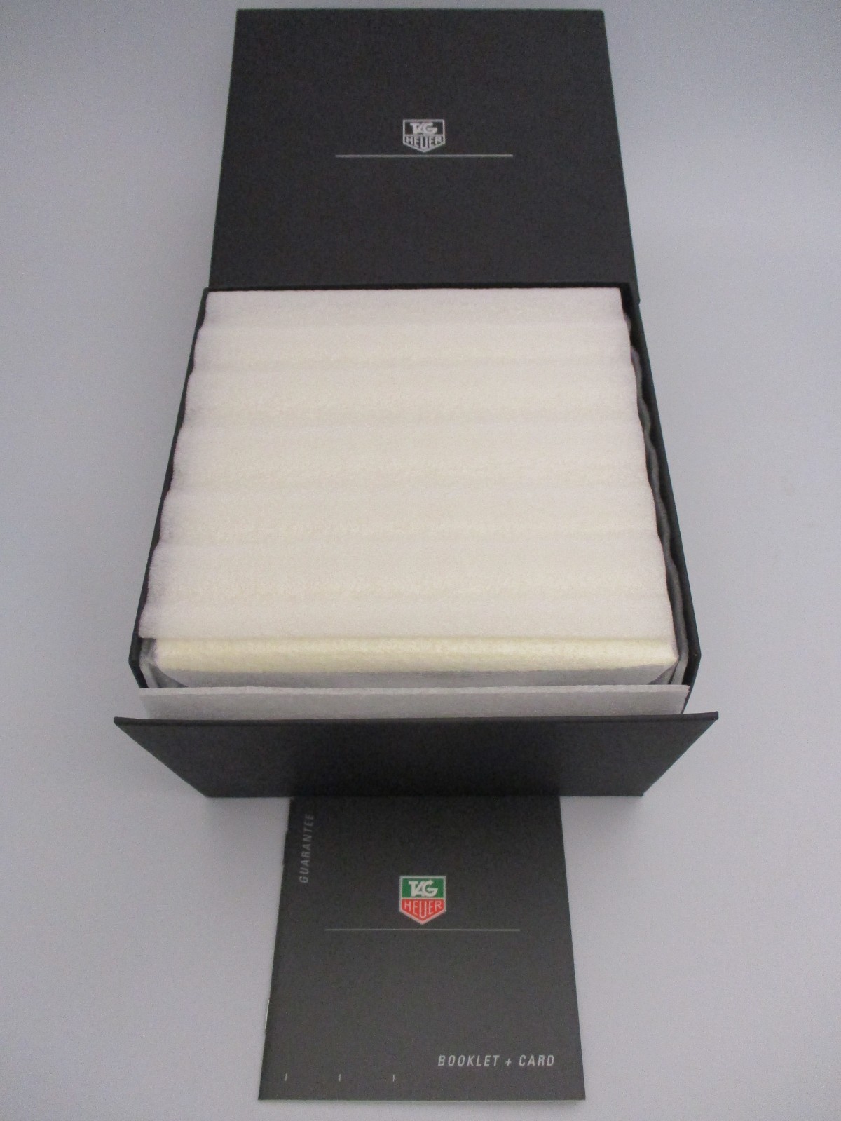 TAG Heuer Deluxe Brown Wood-Grain Watch Box Chest Set Black Inner +Cloth+Booklet