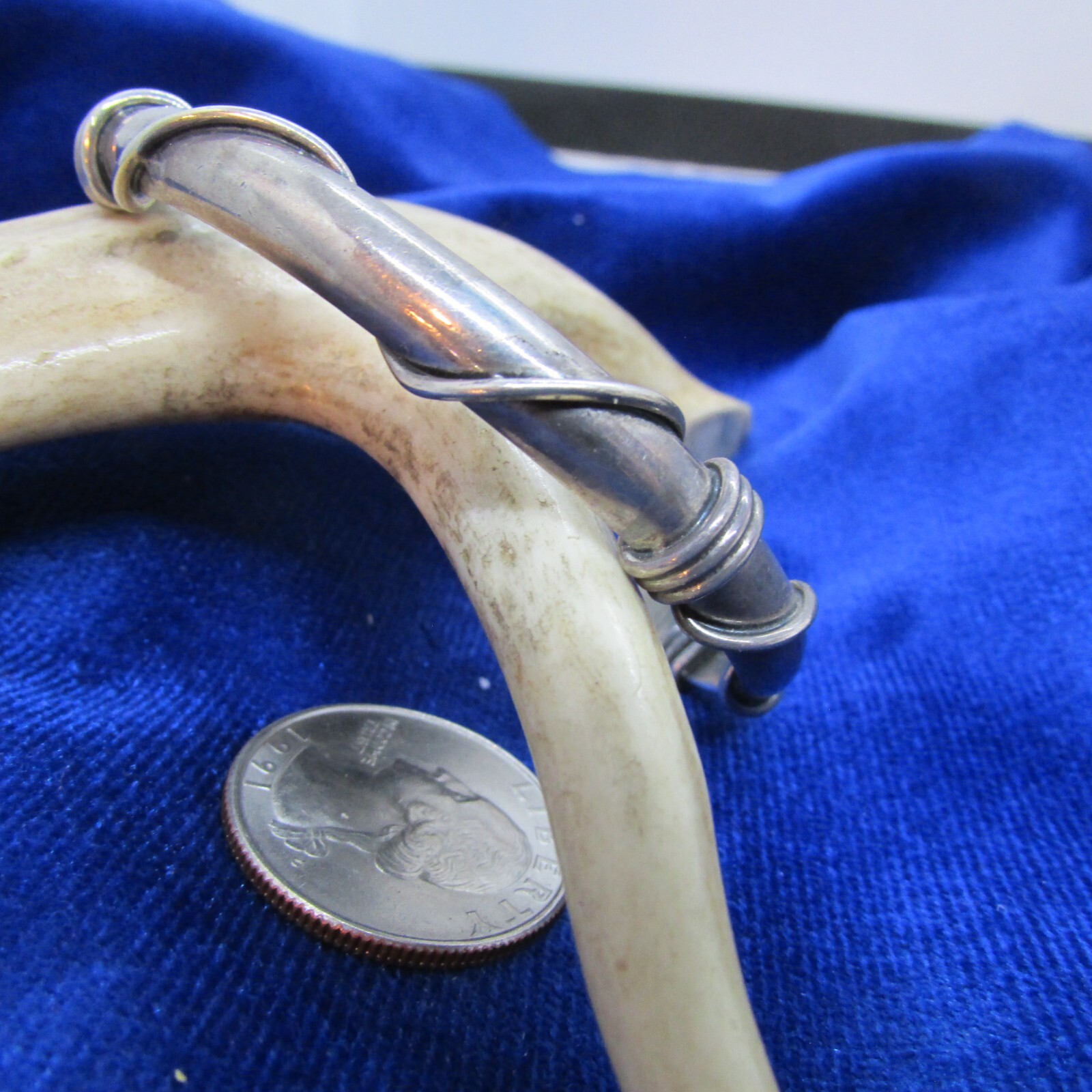 VINTAGE SW N A STERLING WIRE WRAPPED CUFF ON A STERLING CUFF