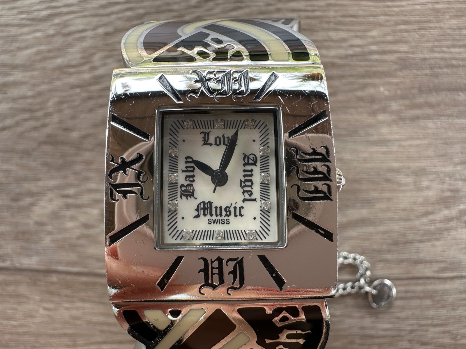 Rare Vintage Y2K L.A.M.B. Gwen Stefani Enamel & Metal Cuff Bangle Wrist Watch