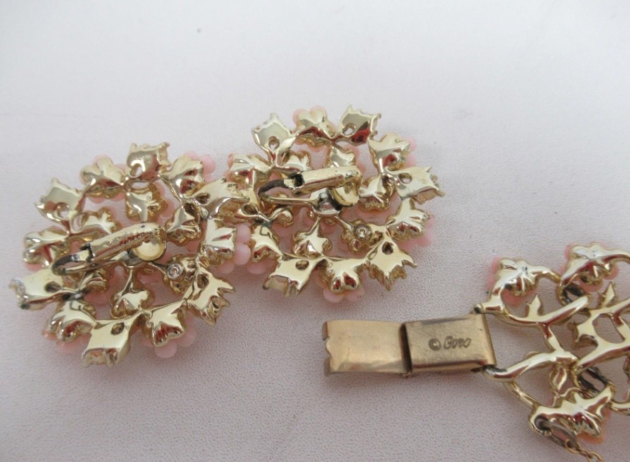 Coro demi parure set Pink Bubble Gum Color