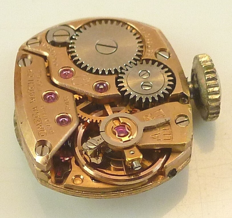 Omega 484 Mechanical – Complete Running Movement – Sold 4 Parts / Repair wd