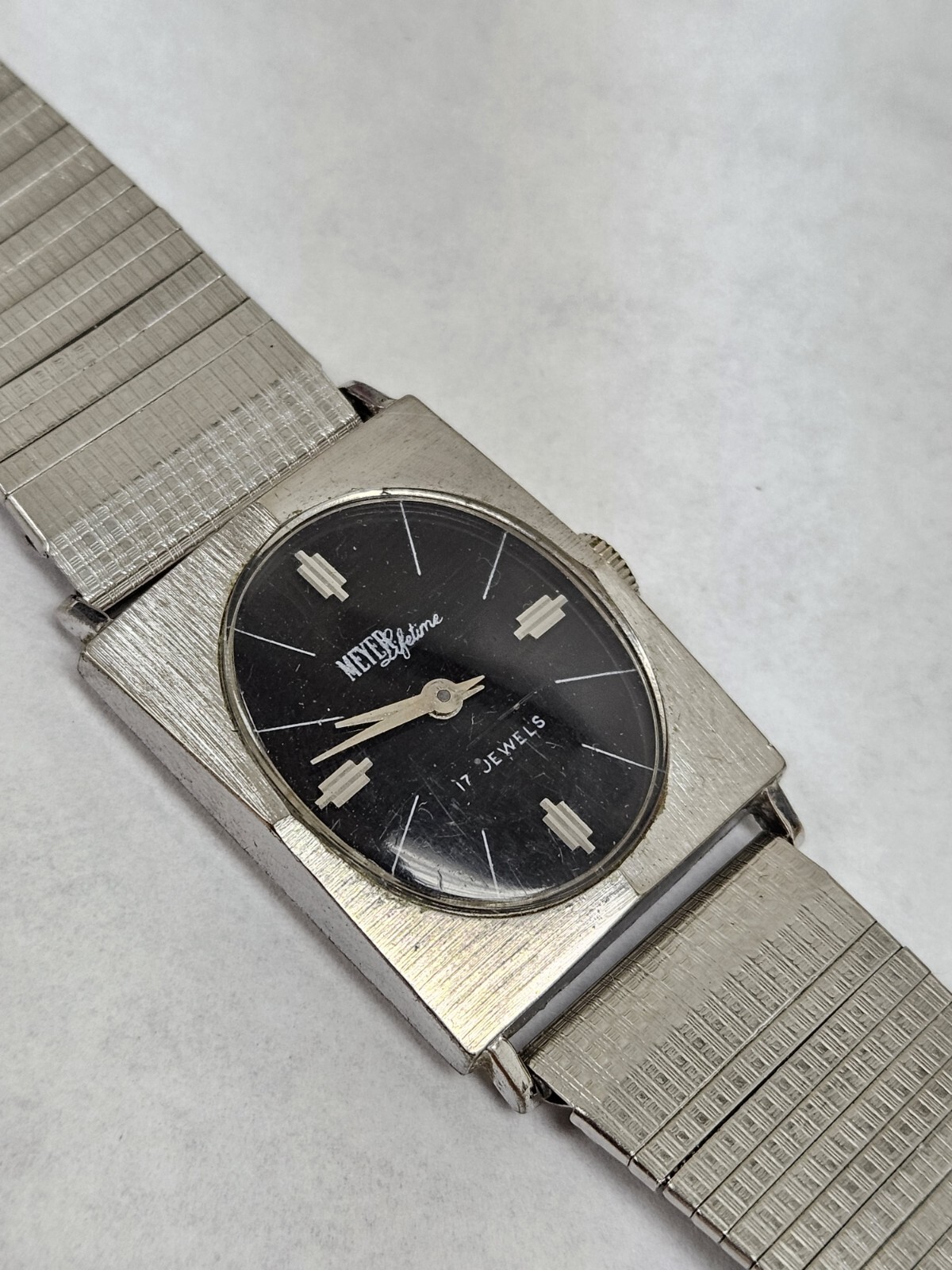 Vintage NICOLET 17 Jewel Watch Meyer Jewelry VIP Lifetime Swiss Mechanical Wind