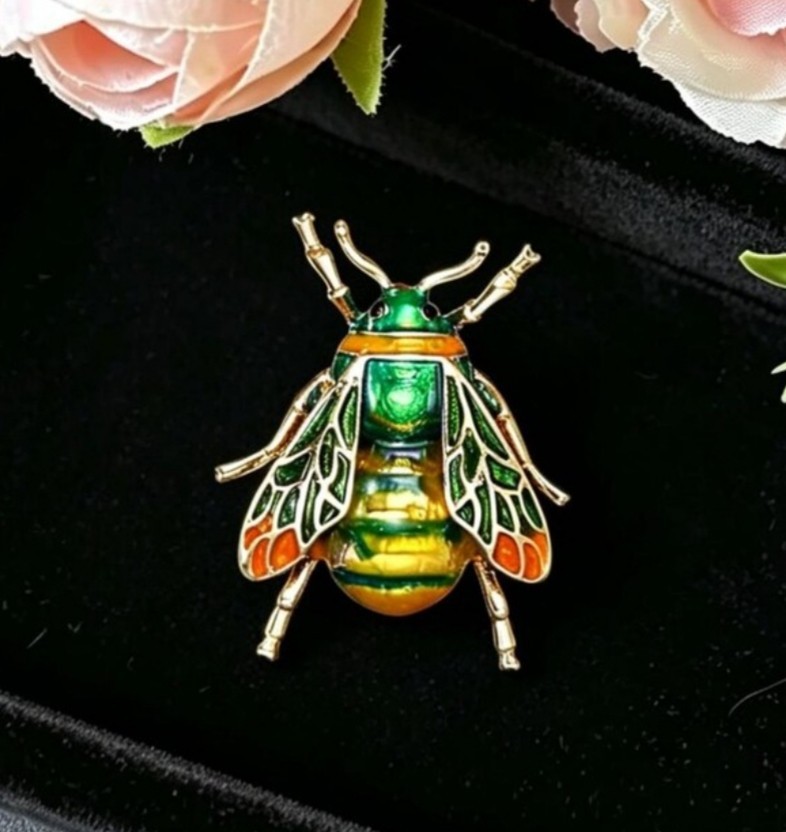 BUMBLE HONEY BEE INSECT BUG BROOCH PIN~HALLOWEEN COSTUME ACCESSORY~VINTAGE STYLE