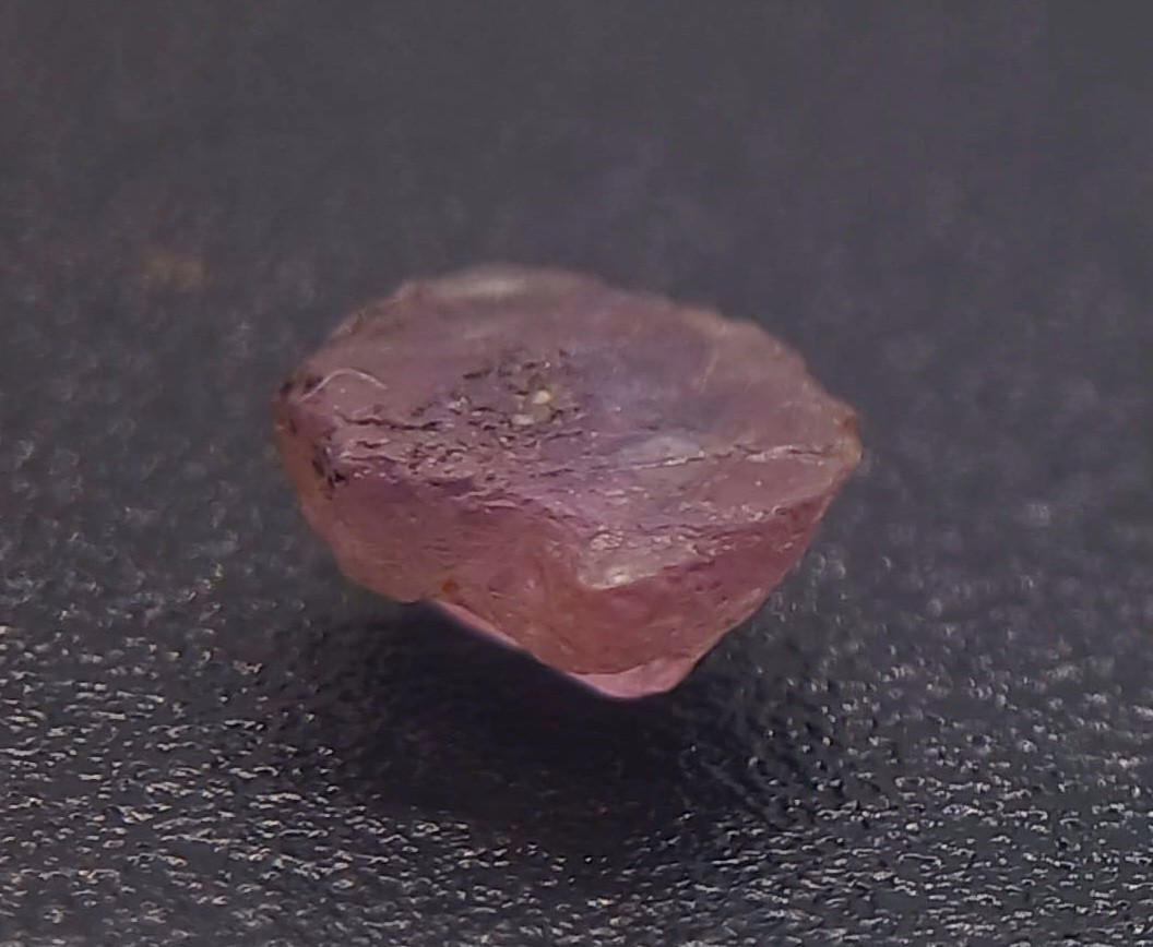 NATURAL AUSTRALIAN Rough Fancy Vivid Lavander Purple Pink Sapphire 1.08ct Unheat
