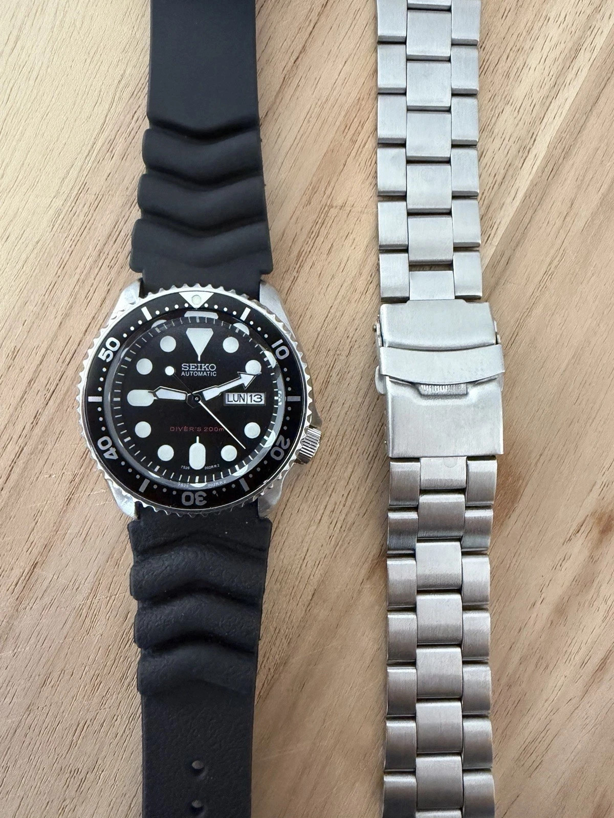 Seiko SKX007 OEM+ Brand New 7S26-0020 Movement Automatic Diver Watch