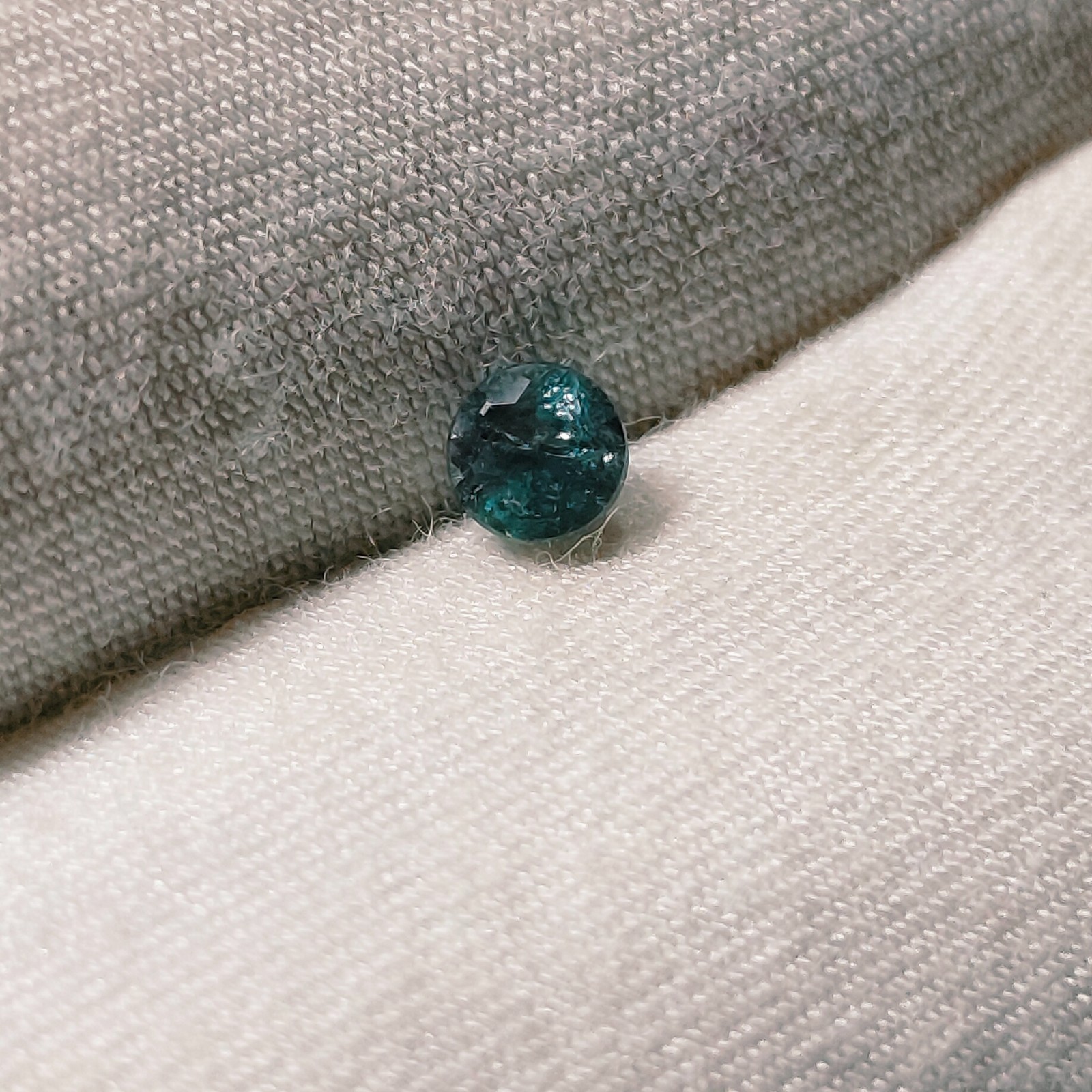 Natural Alexandrite Loose Gemstone 3x3mm Round Green Color Change Red 0.15Ct Cut