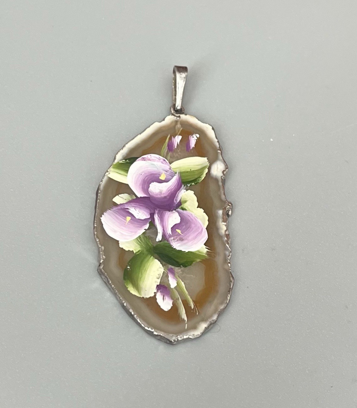 Vintage Hand Painted Translucent Agate Slice Pendant Purple Flowers Silver Tone