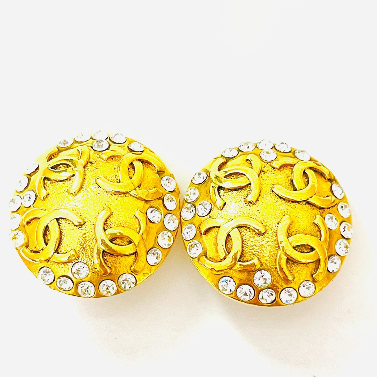 CHANEL 23 Coco Mark Rhinestone Earrings Gold CC Logo Vintage Clip-On JAPAN