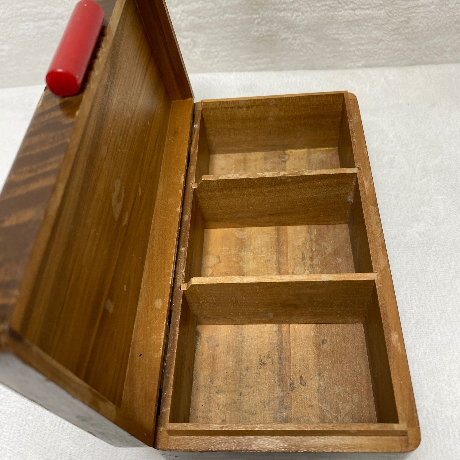 Vintage Bakelite Red Handle Wood Grain Jewelry Trinket Box Art Deco Storage