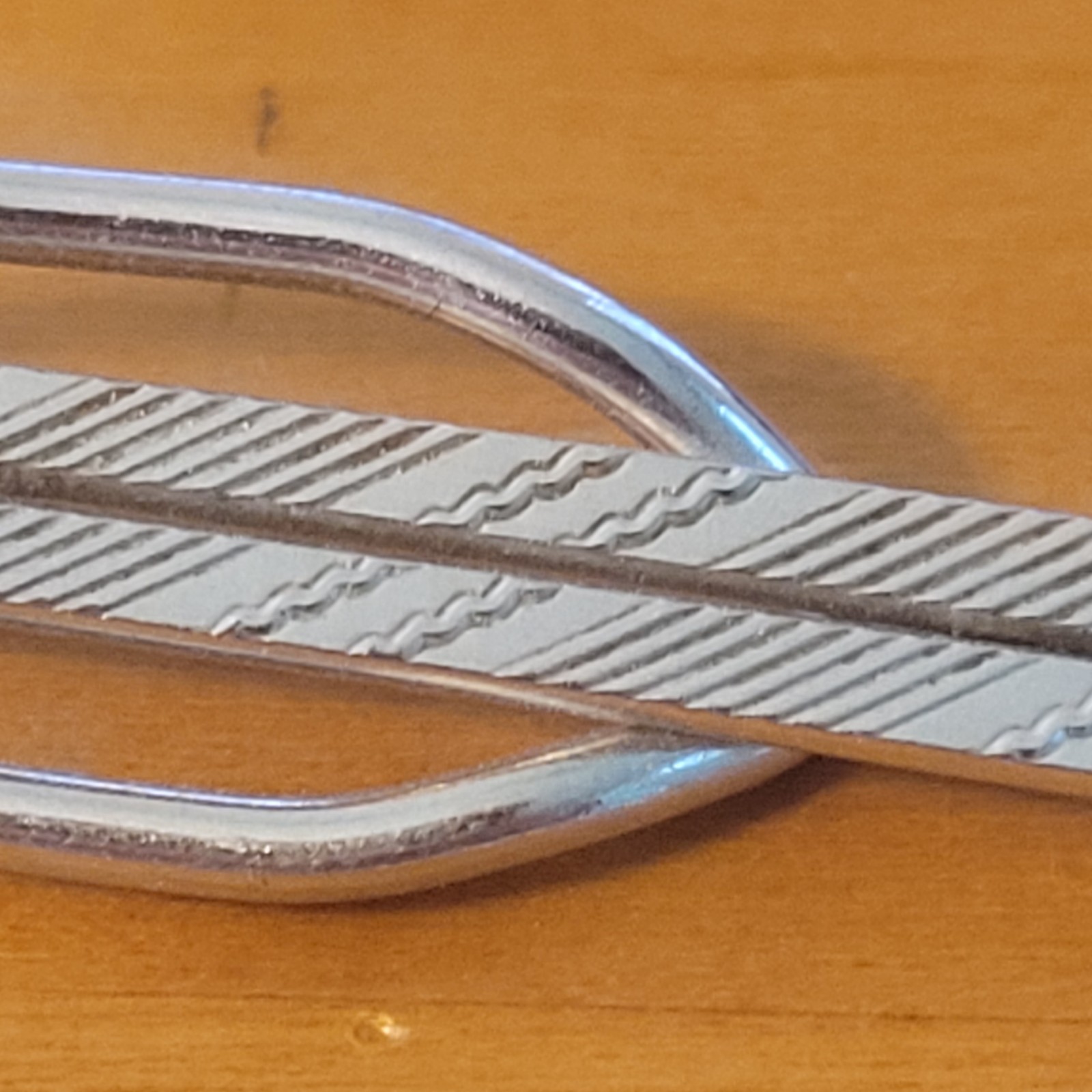 Vintage Hickok Silver Tone Tie Bar Chain Loop Clip Made In USA 1950s