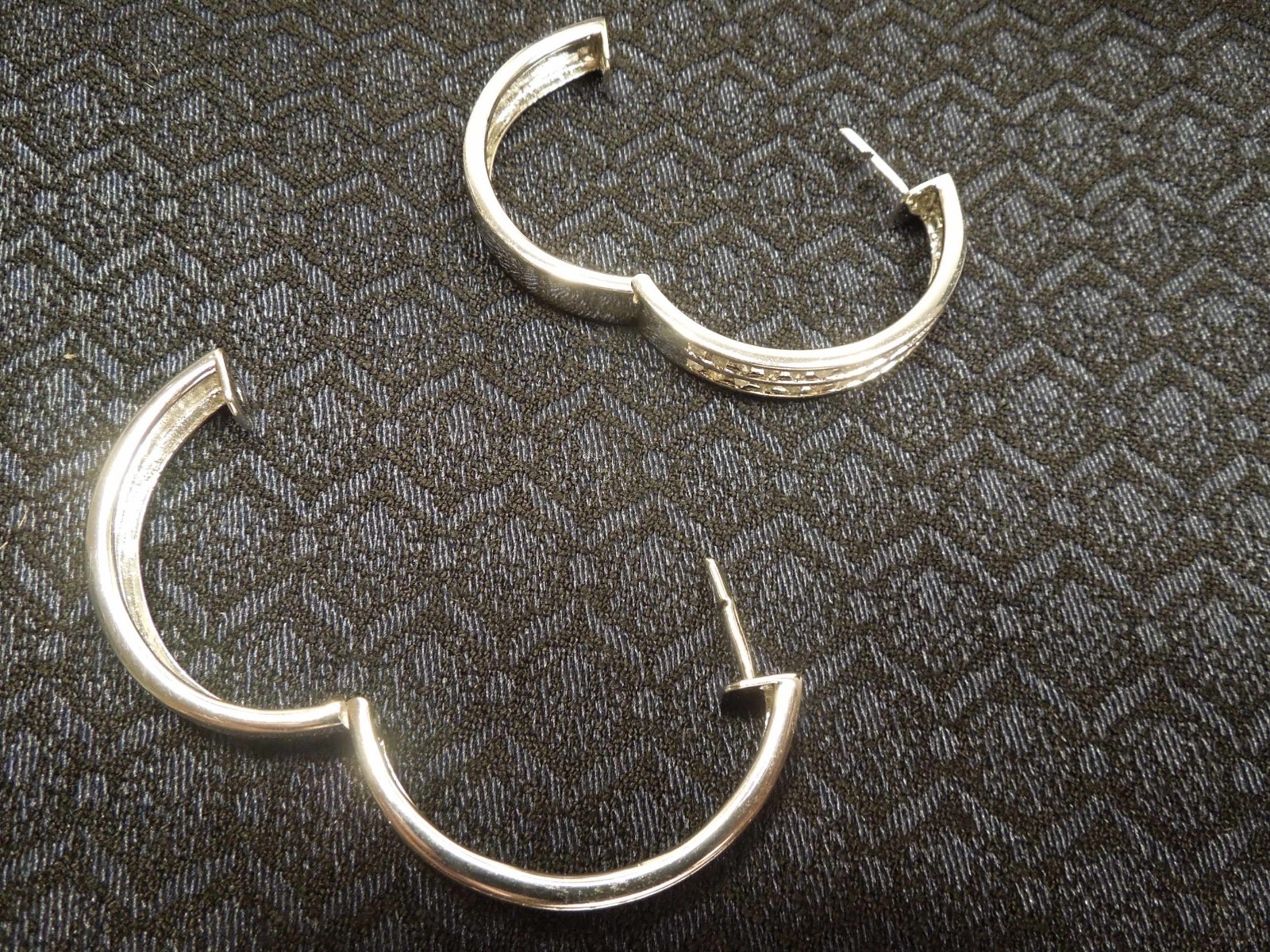 Large Sterling Silver & 1.00 tcw Diamond Hoop Earrings, NIB