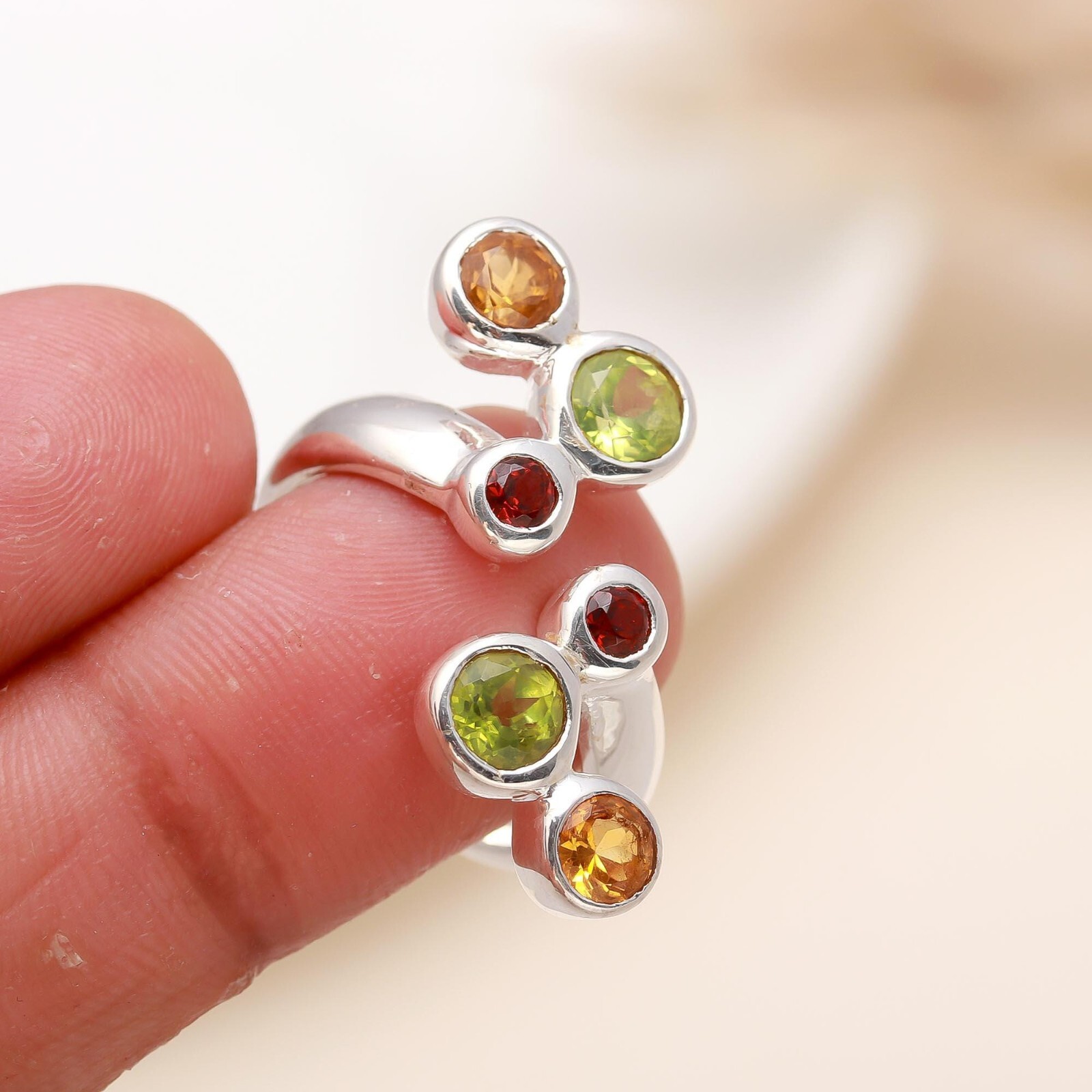 Peridot Gemstone Garnet Art Deco Statement Sister Prong Ring Jewelry 925 Silver