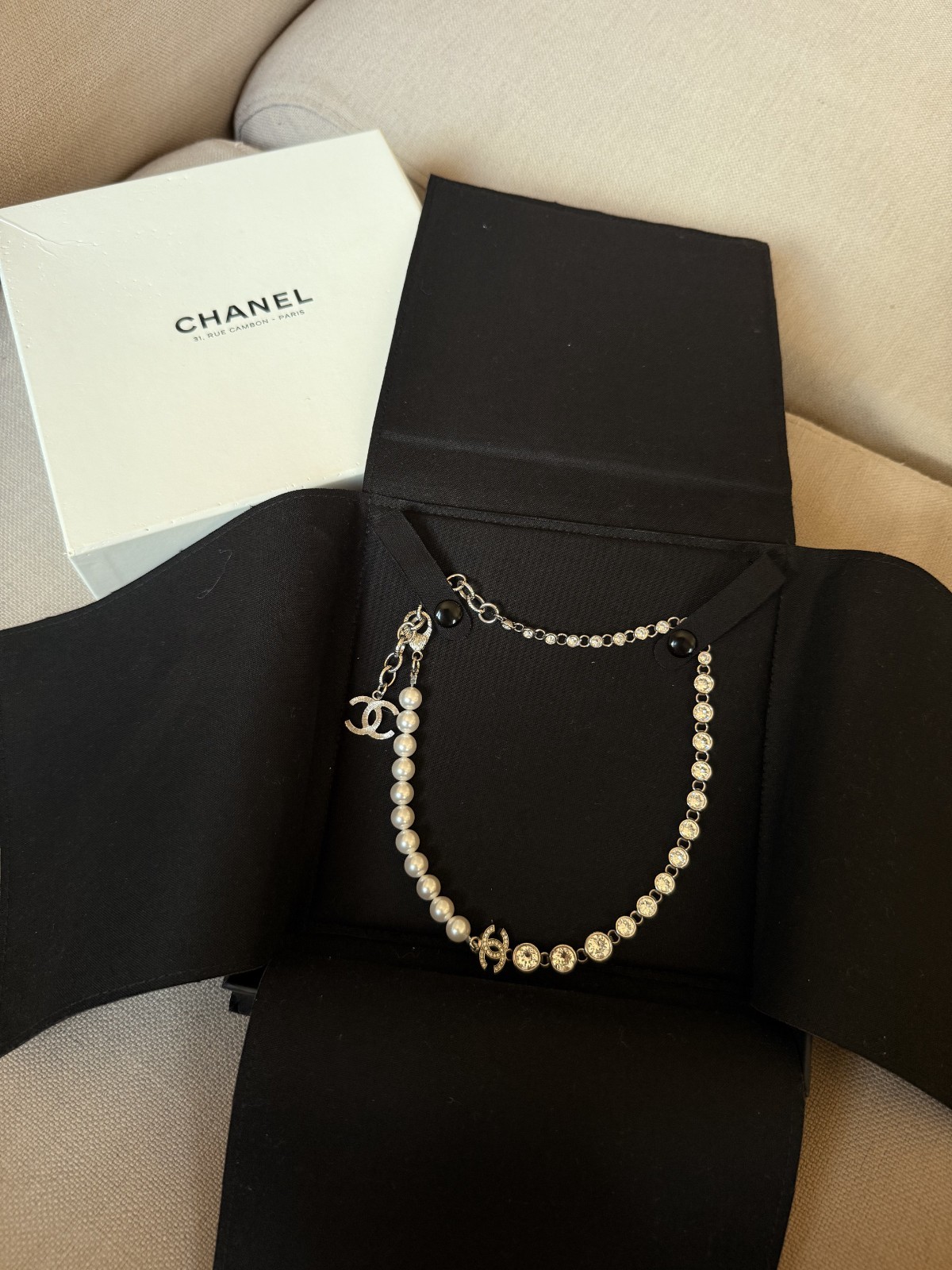 Chanel Choker Necklace With Crystal And Freshwater Pearls