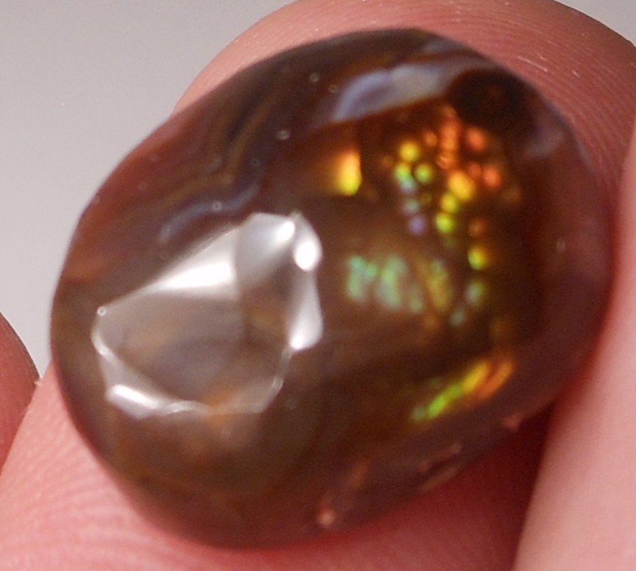 11.50ct Mexican Fire Agate 16mm x 13.5mm x 6.6mm (very bright)