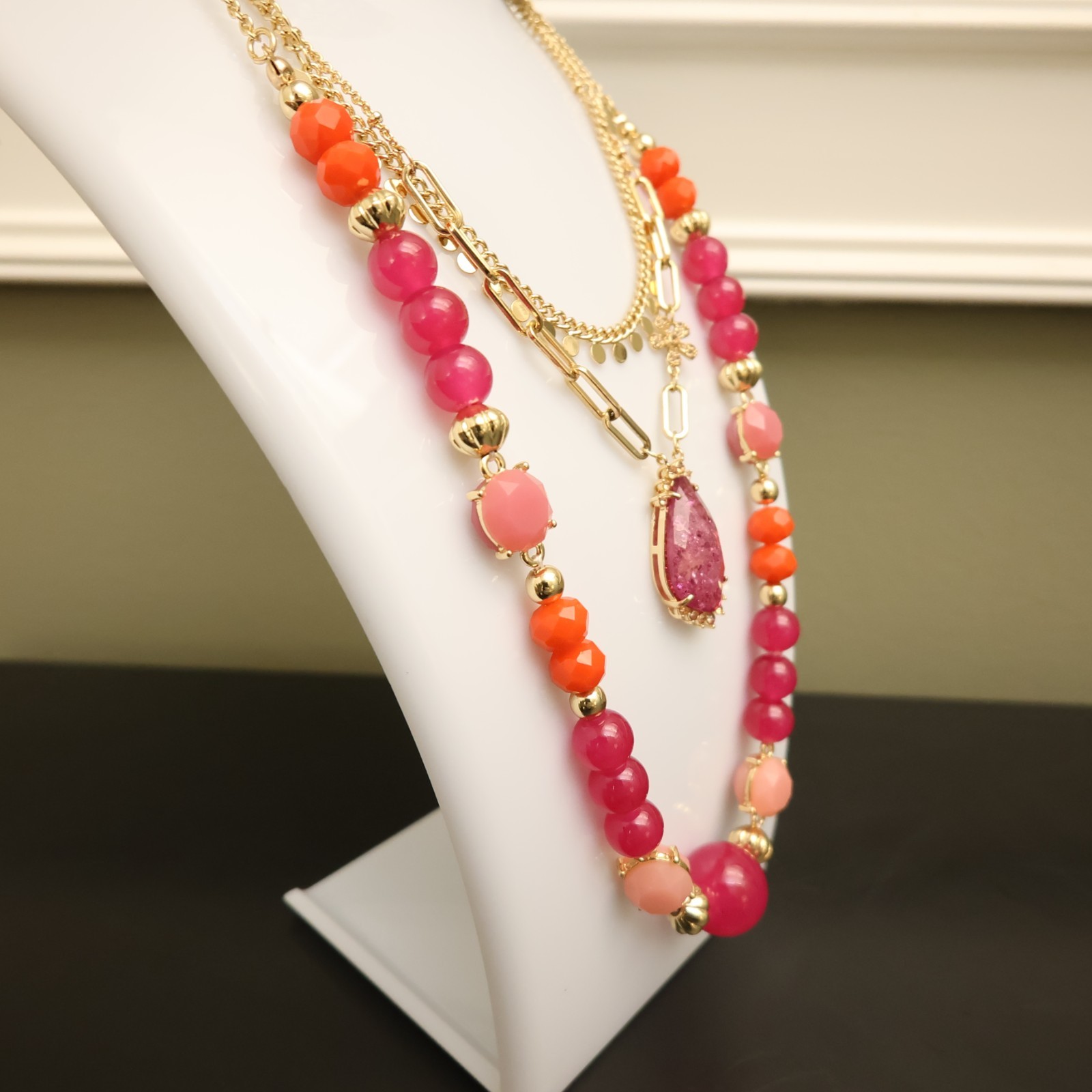 Pink necklaces lot 2 pieces 1 lonna & lilly signed teardrop pendant 1 unbranded
