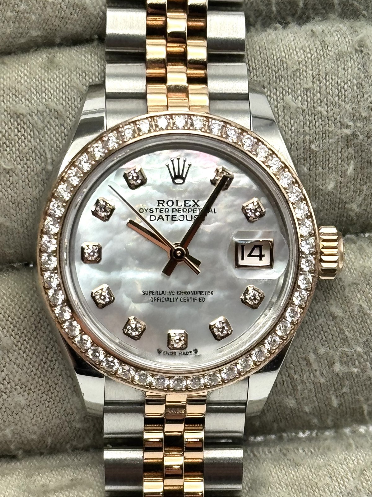 Rolex Datejust 28mm Diamond Bezel MOP Dial TT Jubilee 279381RBR Box & Papers ’24