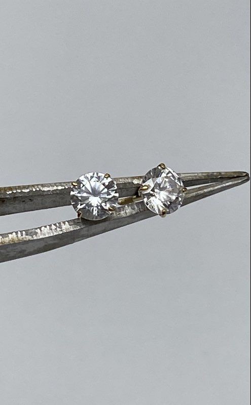 14k Yellow Gold Cubic Zirconia Solitaire Stud Earring 0.5g