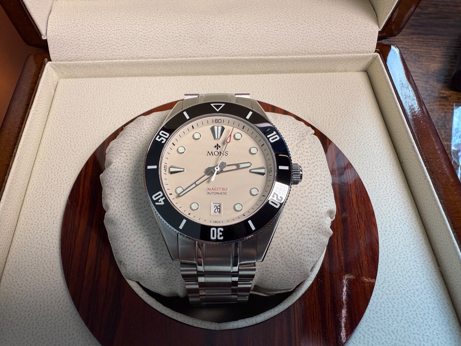 Mons Automatic Watch SWISS MADE Sellita SW SW200