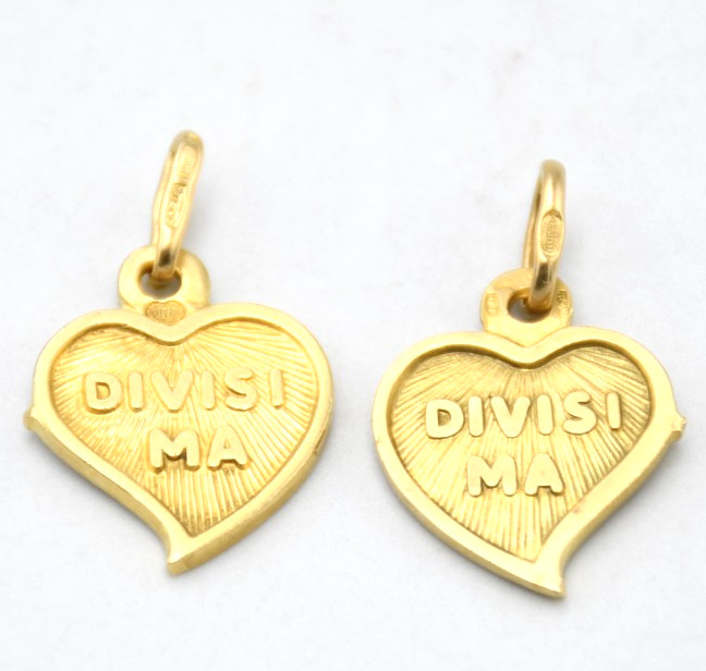 Unoaerre 18K Yellow Gold Vintage Heart Charms “Divided But Always United”