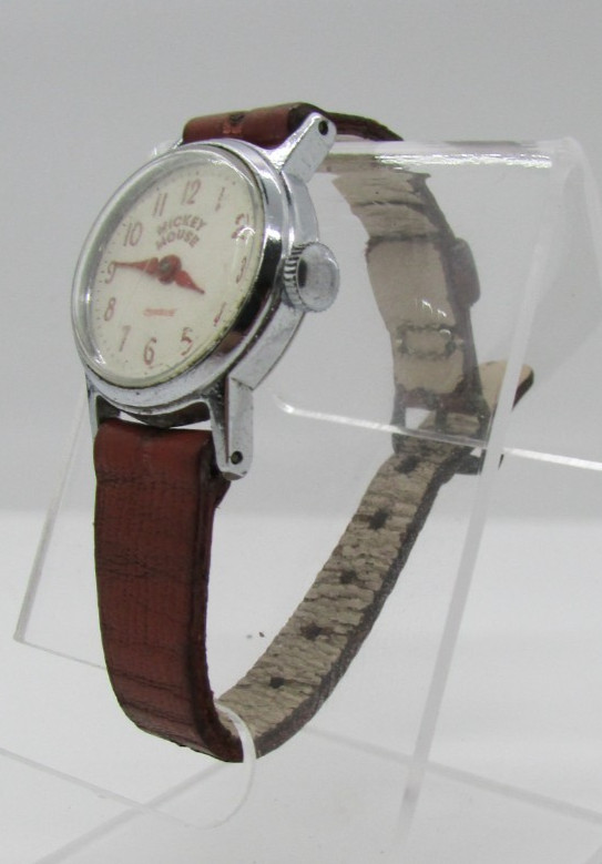 US Time Mickey Mouse Ingersoll 24mm Silver Tone Manual Wrist Watch