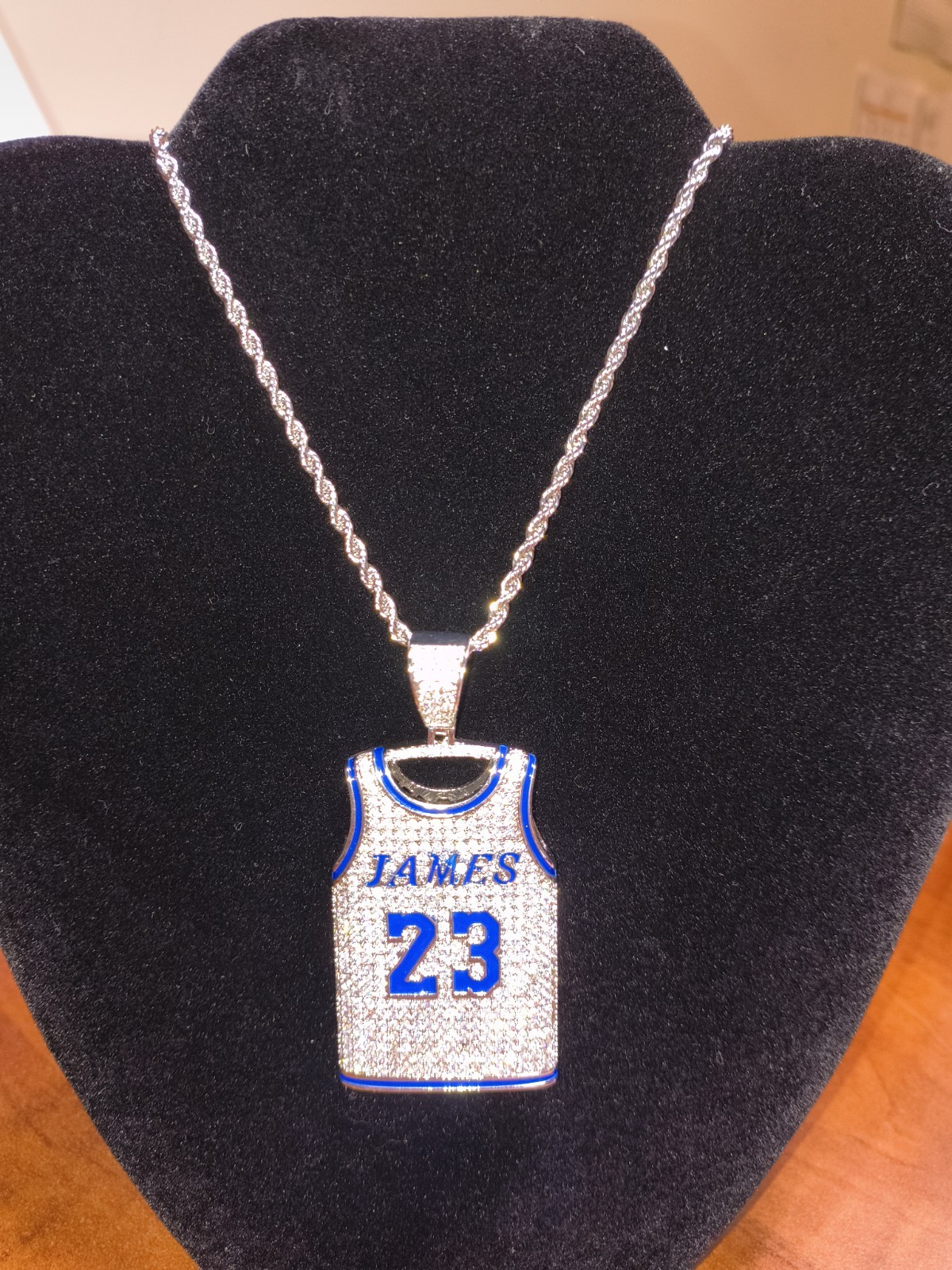 76ers LEBRON Jersey Charm Pendant Rope Chain Necklace Silver/Blue Pavé Crystal