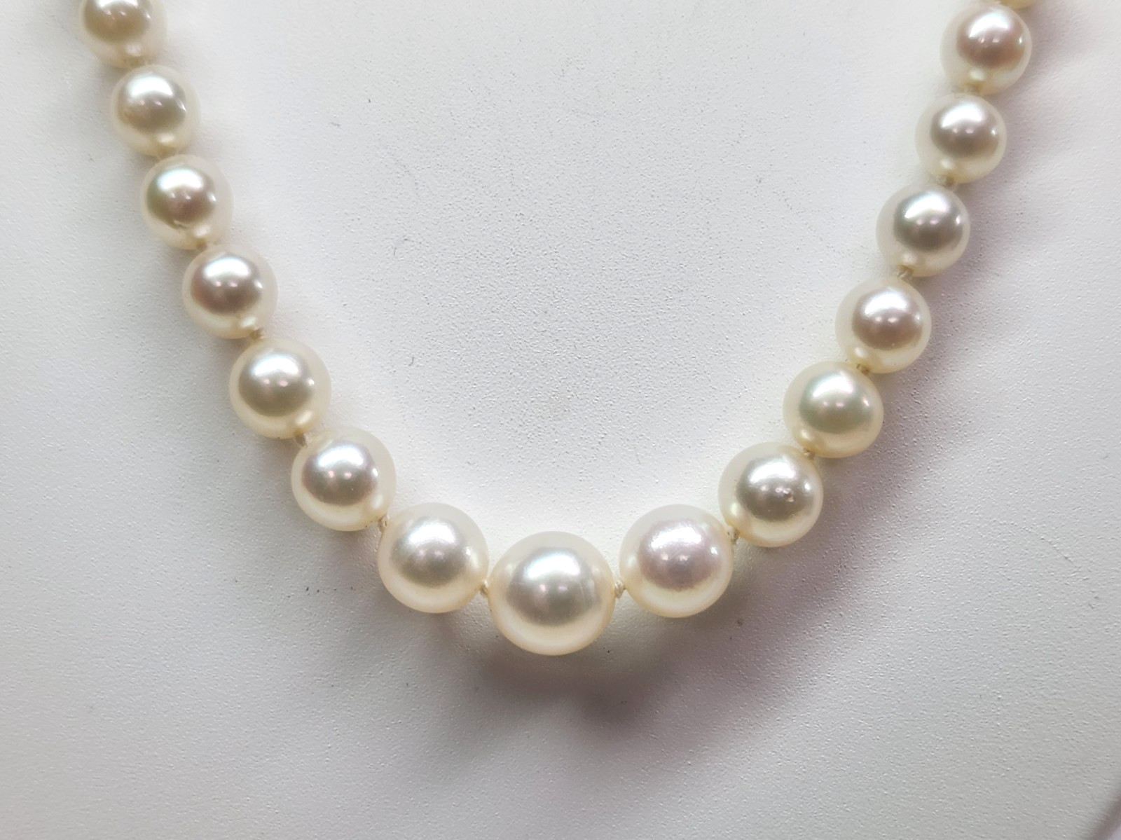 VINTAGE 2.50-8.00mm AKOYA Cultured Pearl & Diamond Graduated 20″ Strand Necklace