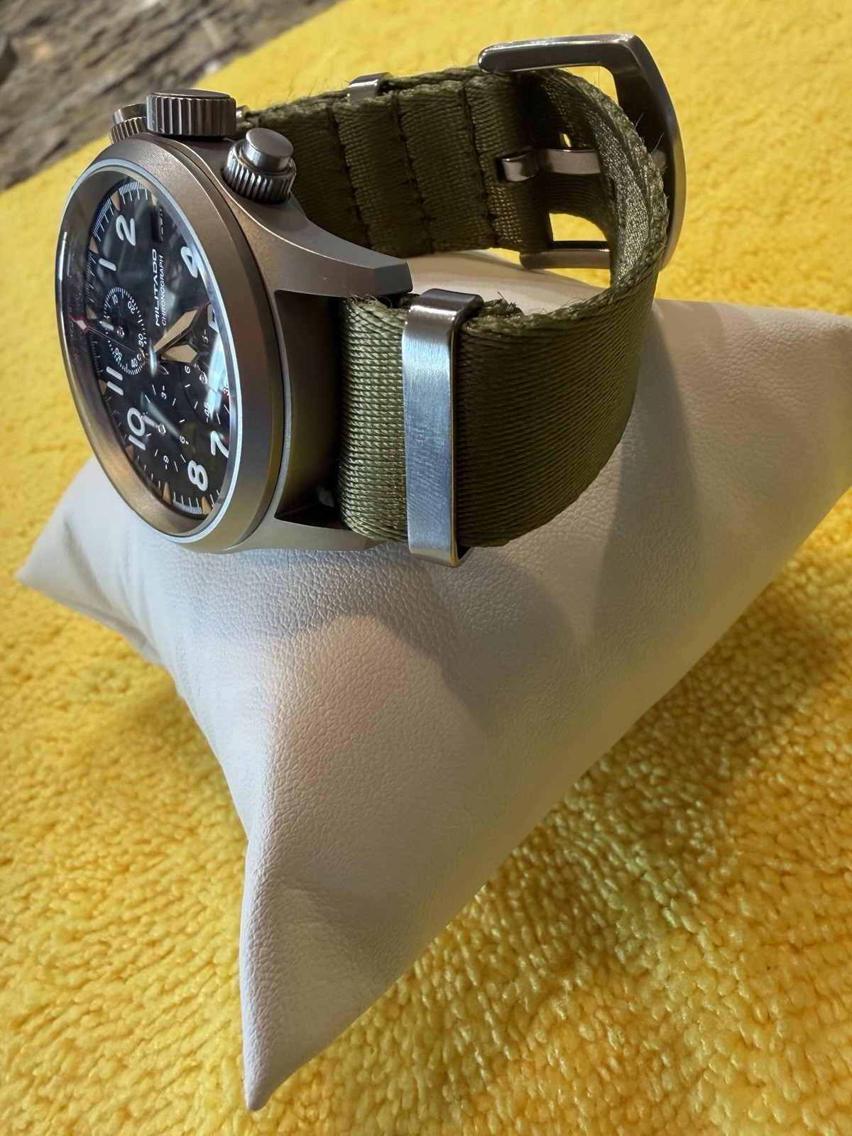 Militado Retro Chronograph ML1868-2 VK67 Date 39mm