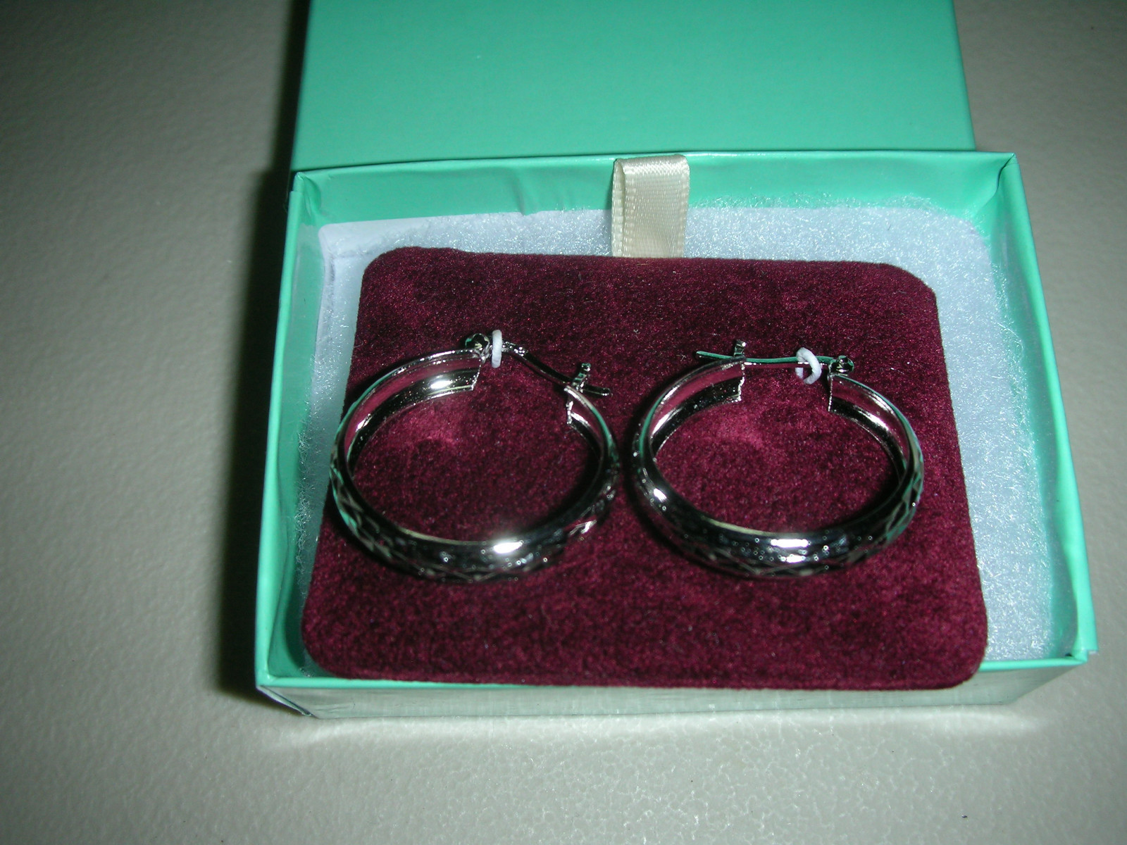 Fancy Diamond Cut Hoop 1 1/4 inch Earrings Tarnish Free Sterling Silver 4 Grams