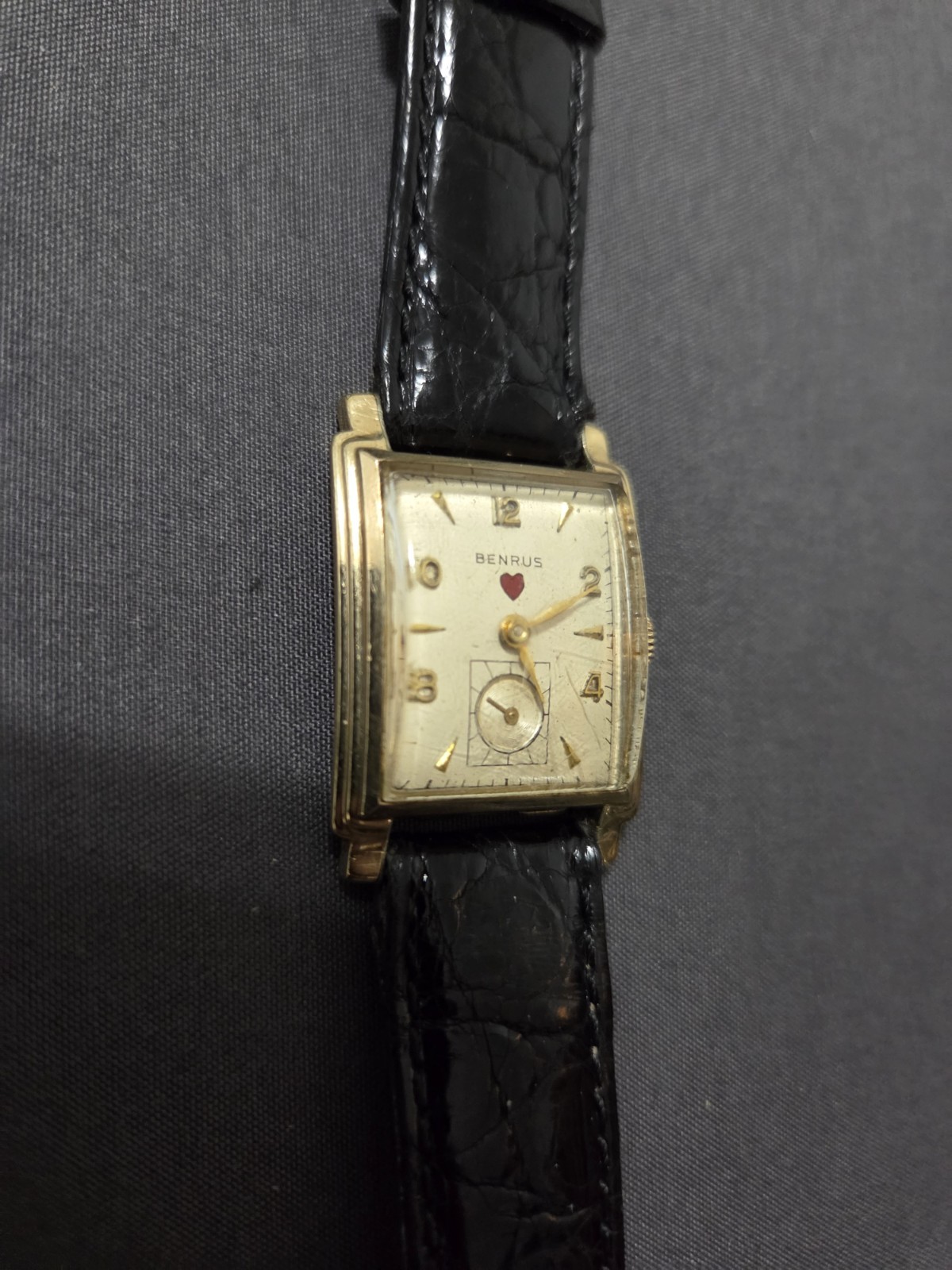 Vintage Benrus Sweetheart Red Heart 10K Gold Filled Mechanical Watch RUNNING