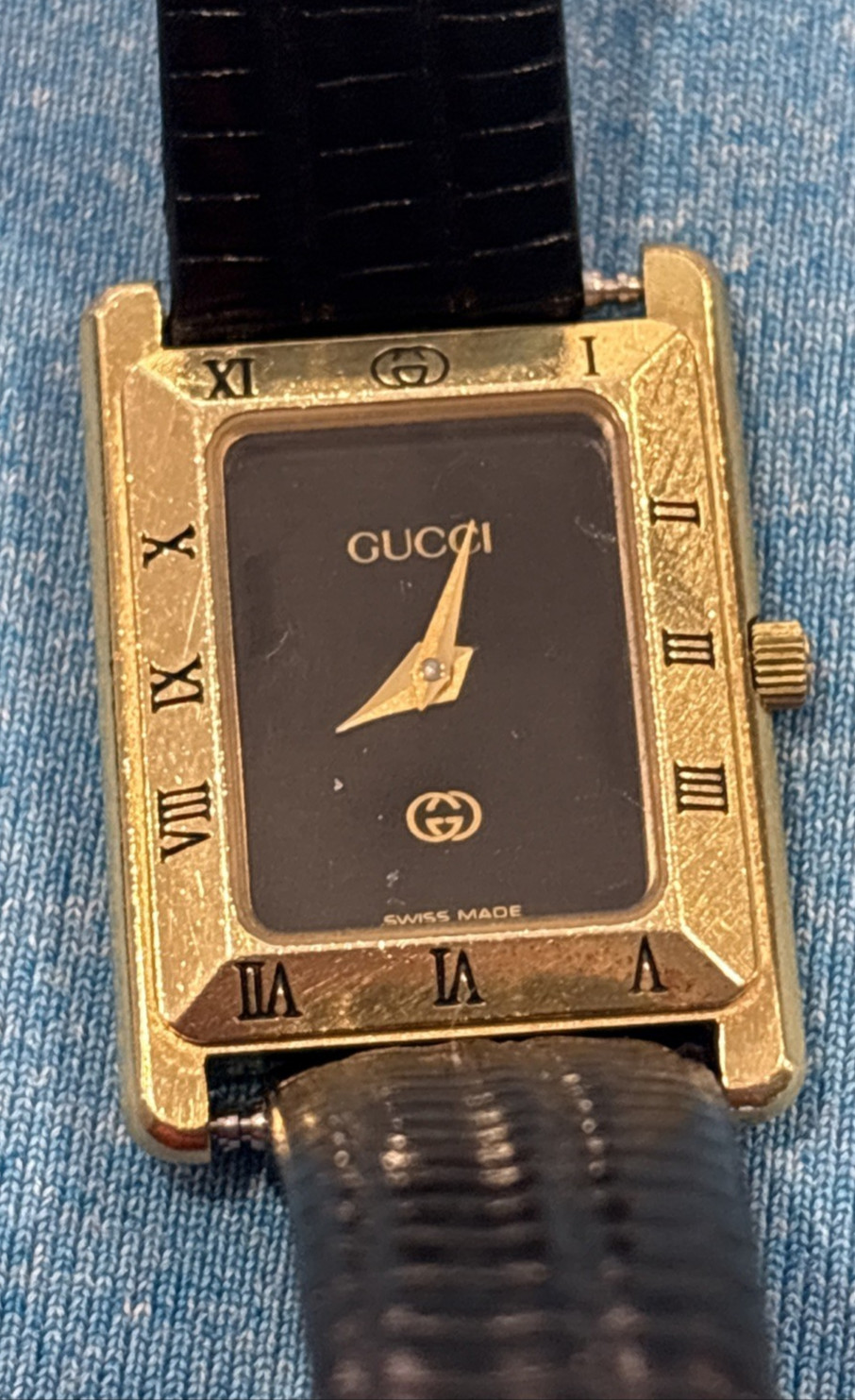 Gucci 4200L Vintage Gold Plated Dial Womens Quartz Tank Watch w Leather Band