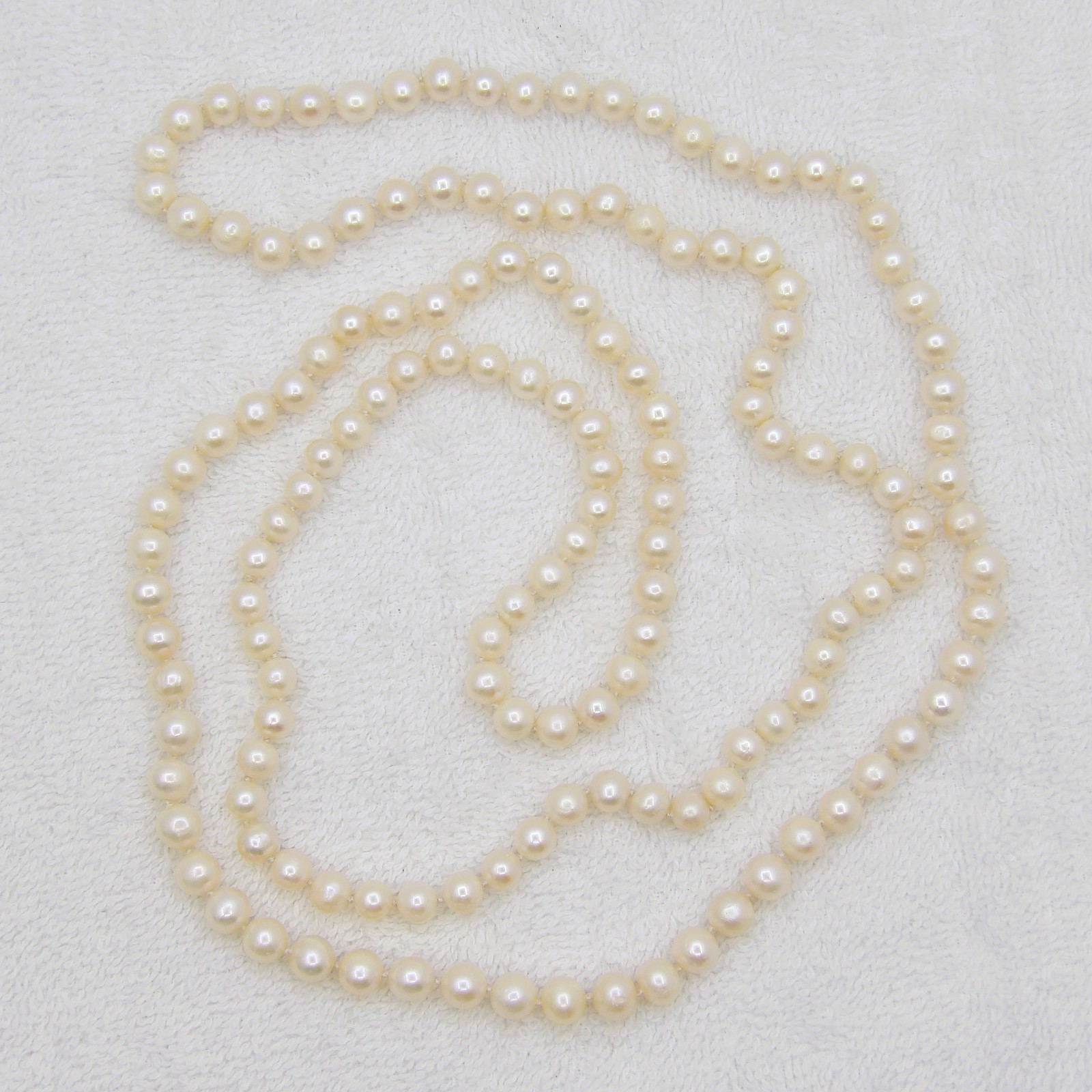 45 inches long white potato Cultured Freshwater Pearl Necklace Knotted NK802B