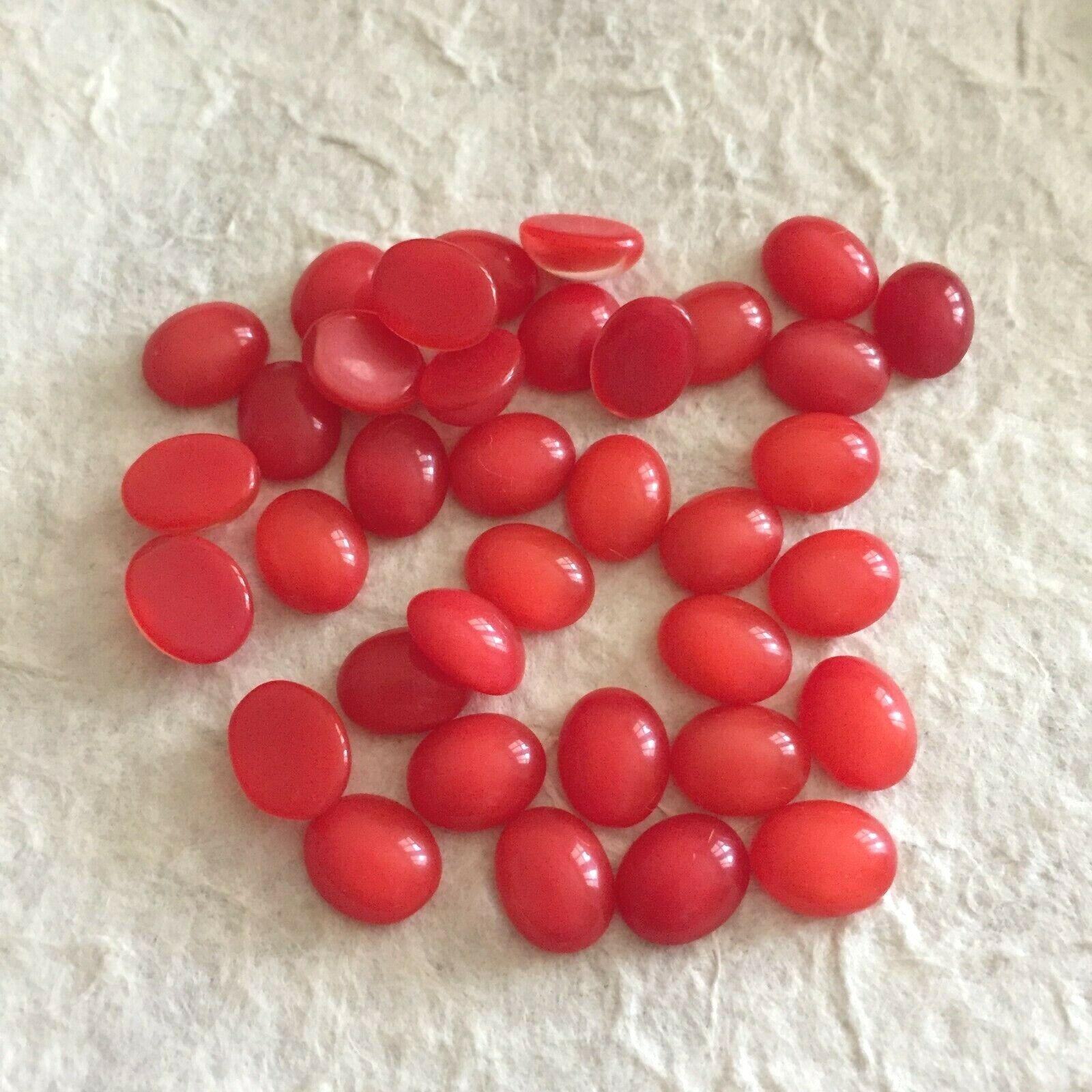 AW545 Vintage glass cabochons 10x8mm hard to find red moonstone unfoiled (36)