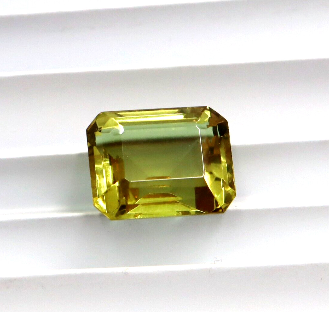 Certified Natural Zultanite Loose Gemstone Emerald Cut Color Changing 10 to 12Ct