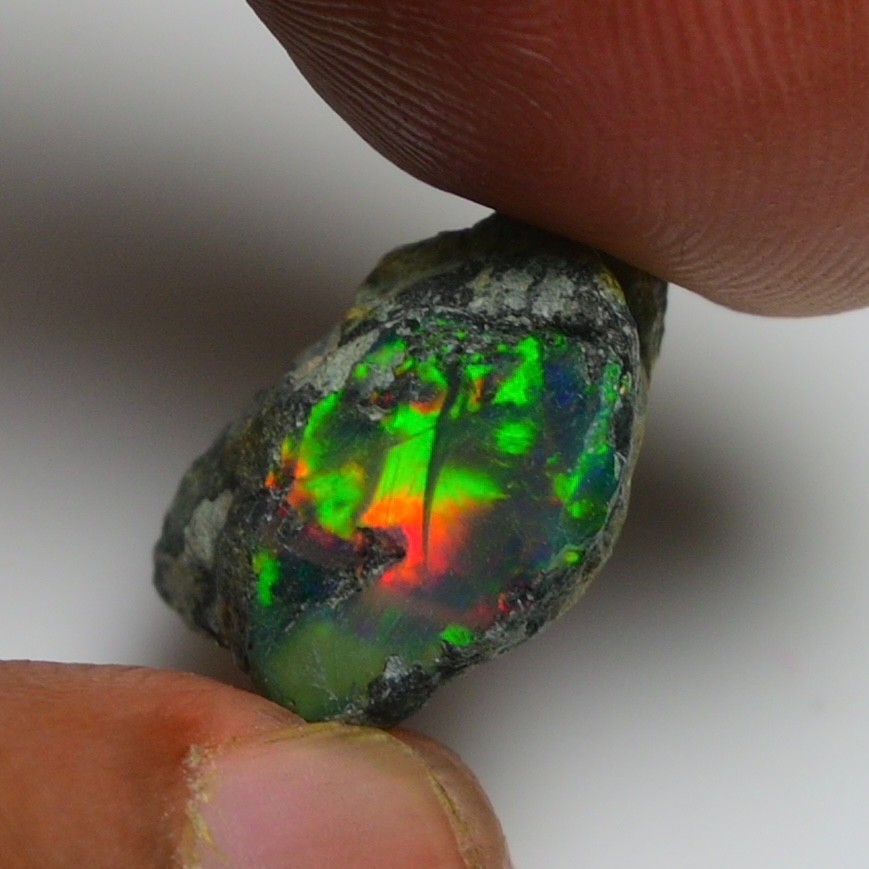 Ethiopian Black Opal Rough Natural 10.00 Carats 18X16 mm Gemstone For Jewelry