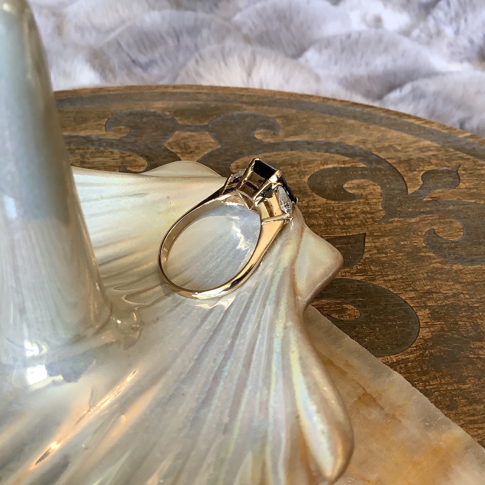 14K Yellow Gold Emerald Cut Blue Sapphire Ring Size 9 1/2