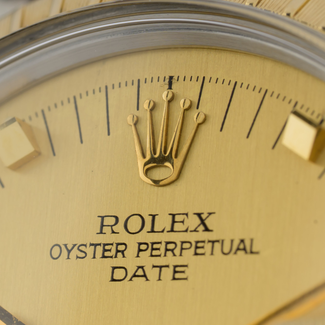 Rolex Oyster Perpetual Date 1505 18k Gold & Steel 34mm Automatic Watch