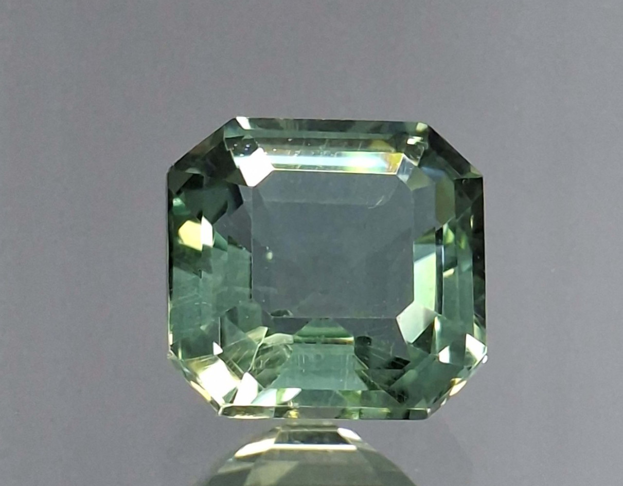 Sapphire Natural Green Asscher Cut 9-11 Ct Certified Loose Gemstone SP870