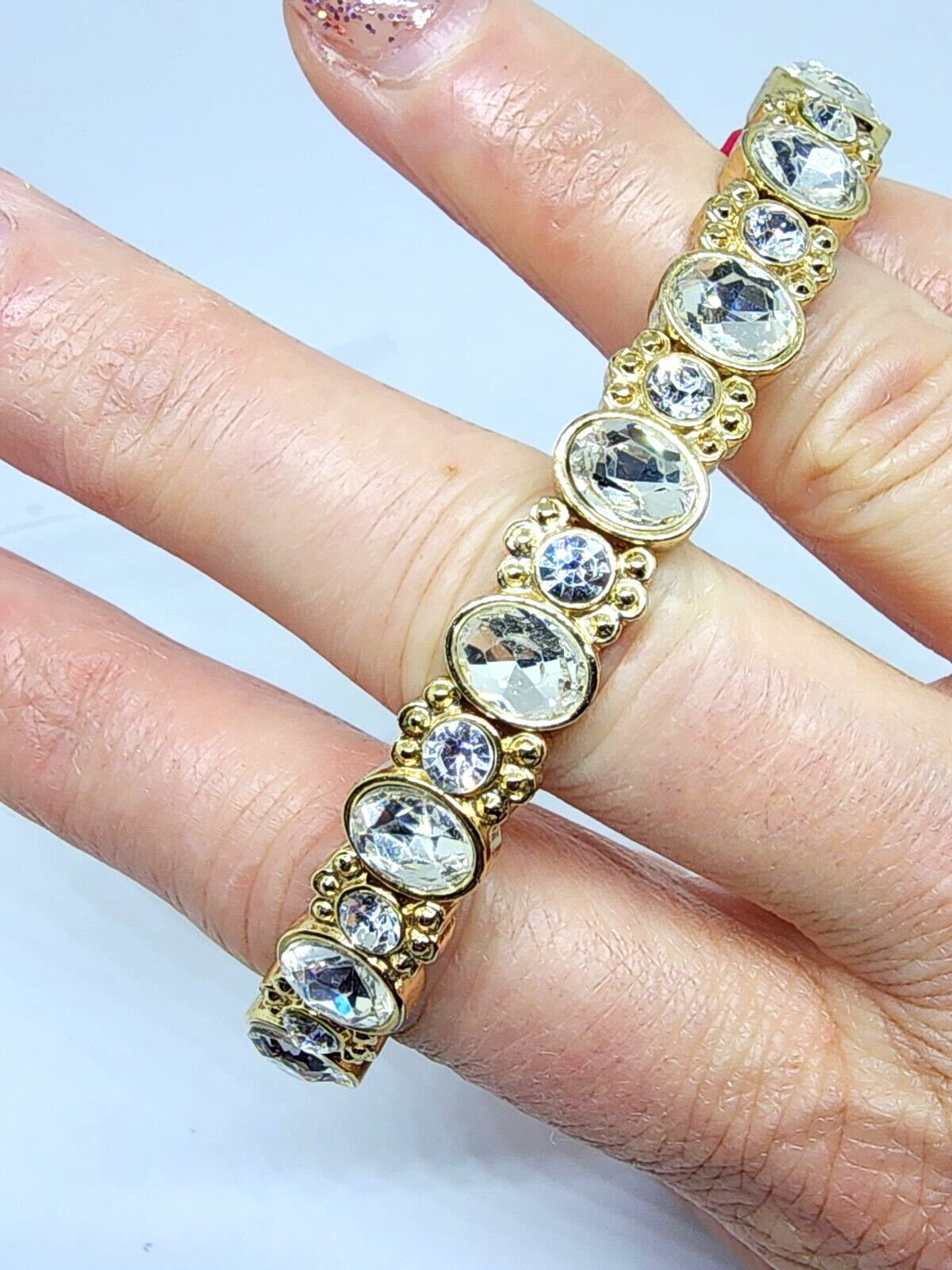 Quality Gold Plated Oval Round Rhinestone Stretch to Fit Dressy Holiday Bracelet