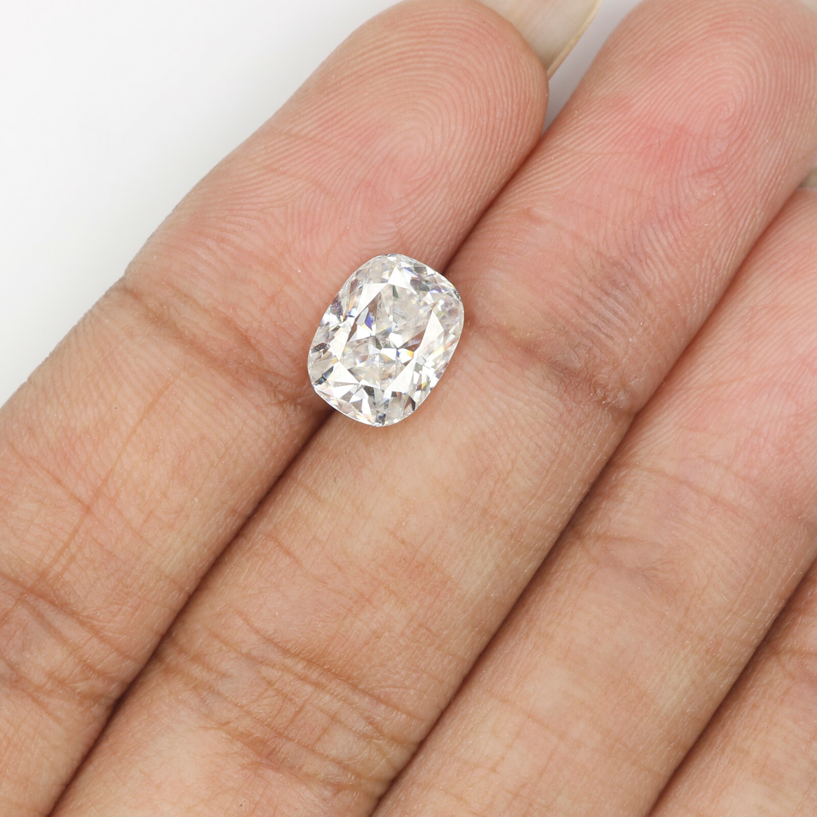 2.28 Ct Moissanite Diamond, Cushion Cut Moissanite, White Moissanite GN130