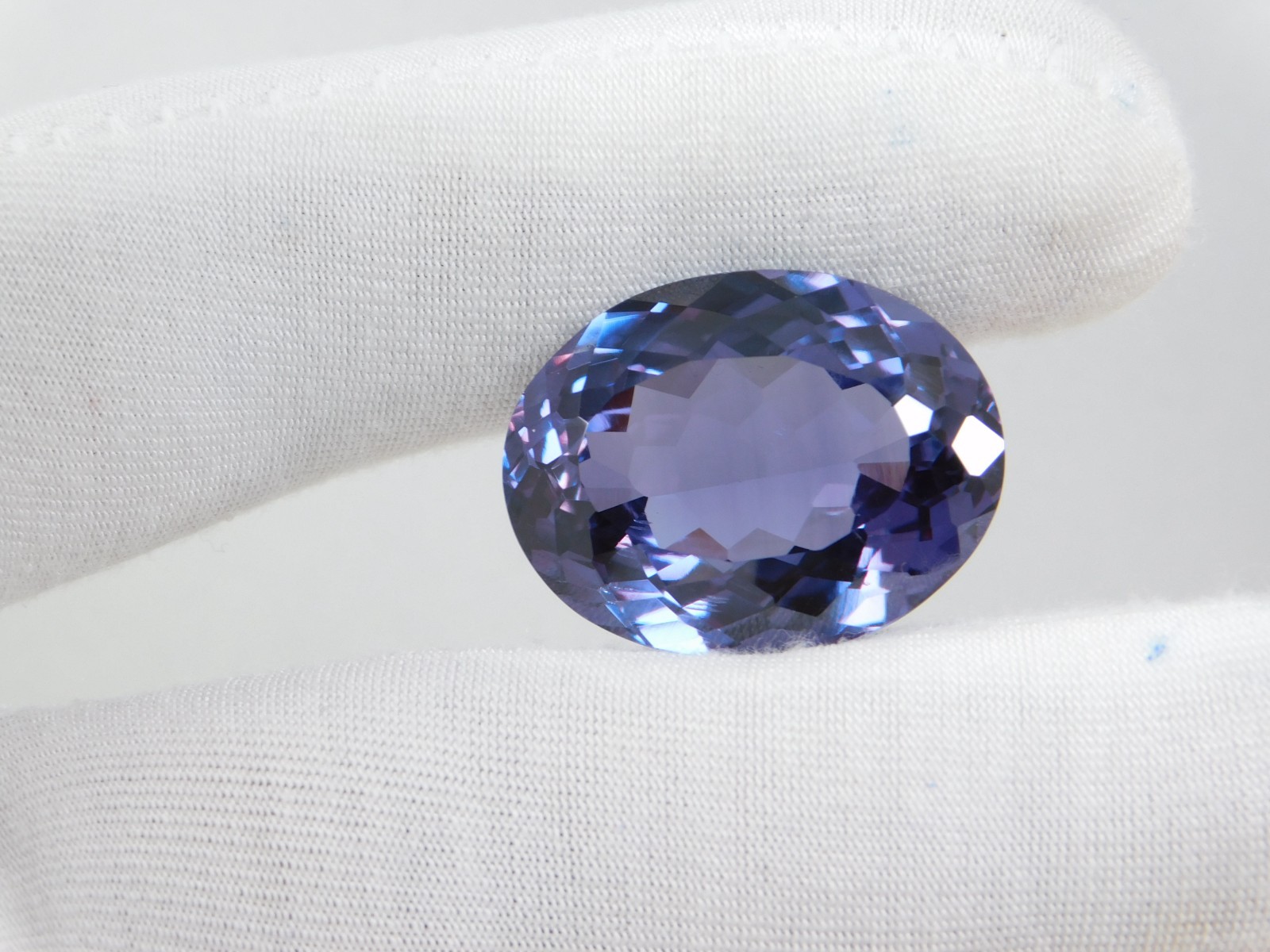42.10 Ct Natural Color Change Alexandrite oval Cut Certified Loose Gemstone